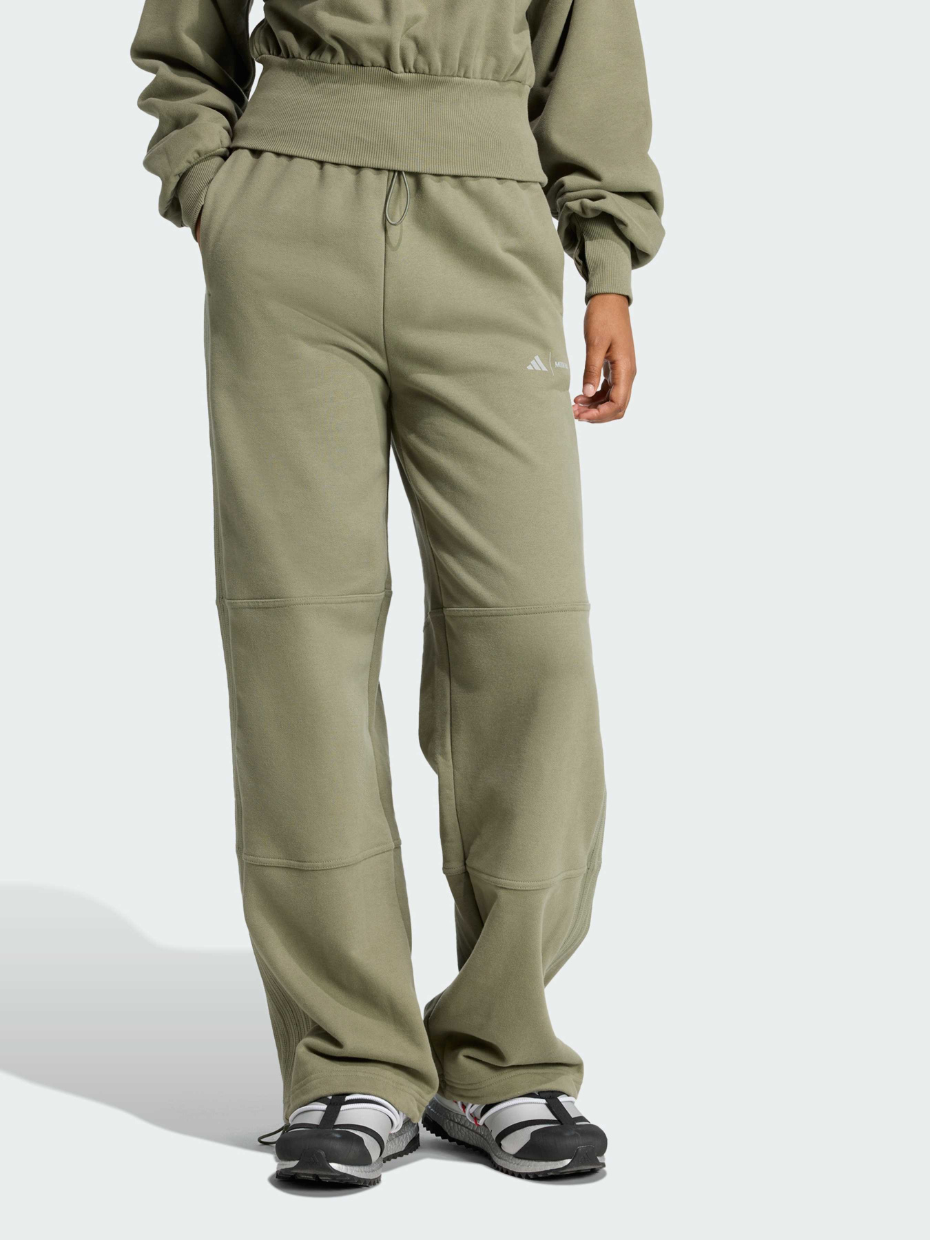 Брюки повседневные Adidas модель JM1099 Брюки повседневные Adidas модель JM1099 Фото