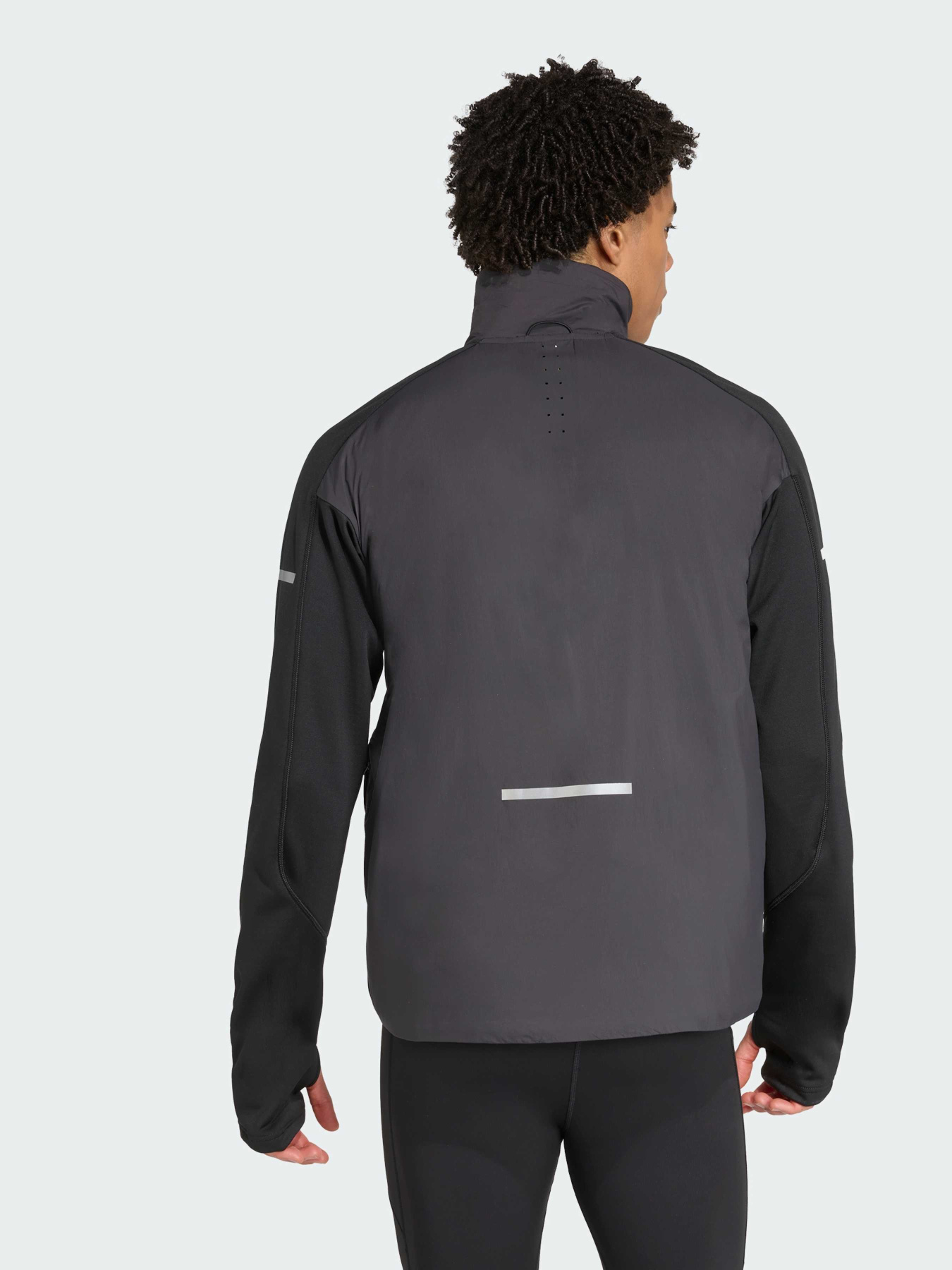 Демісезонна куртка Adidas модель JM5729 Фото