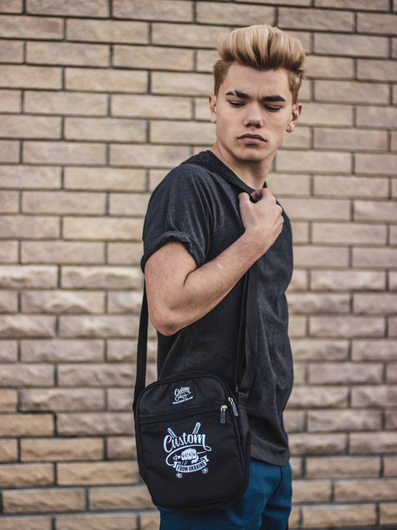 Мессенджер Custom Wear модель cw-mes-7892 Фото