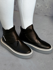 Ботинки INNOE модель 777561-5 Фото