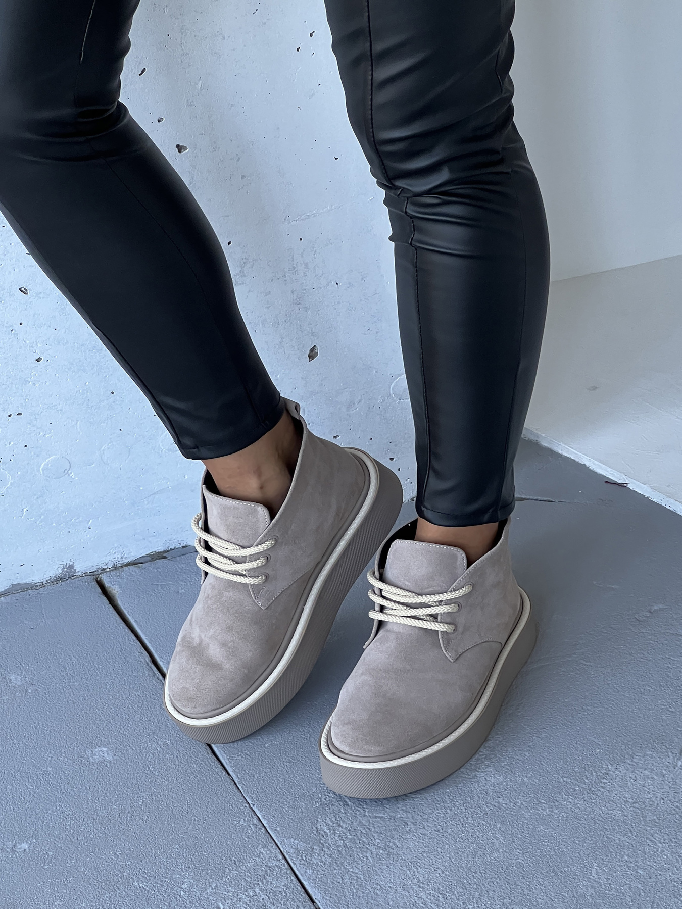 Ботинки INNOE модель 777523-1 Фото