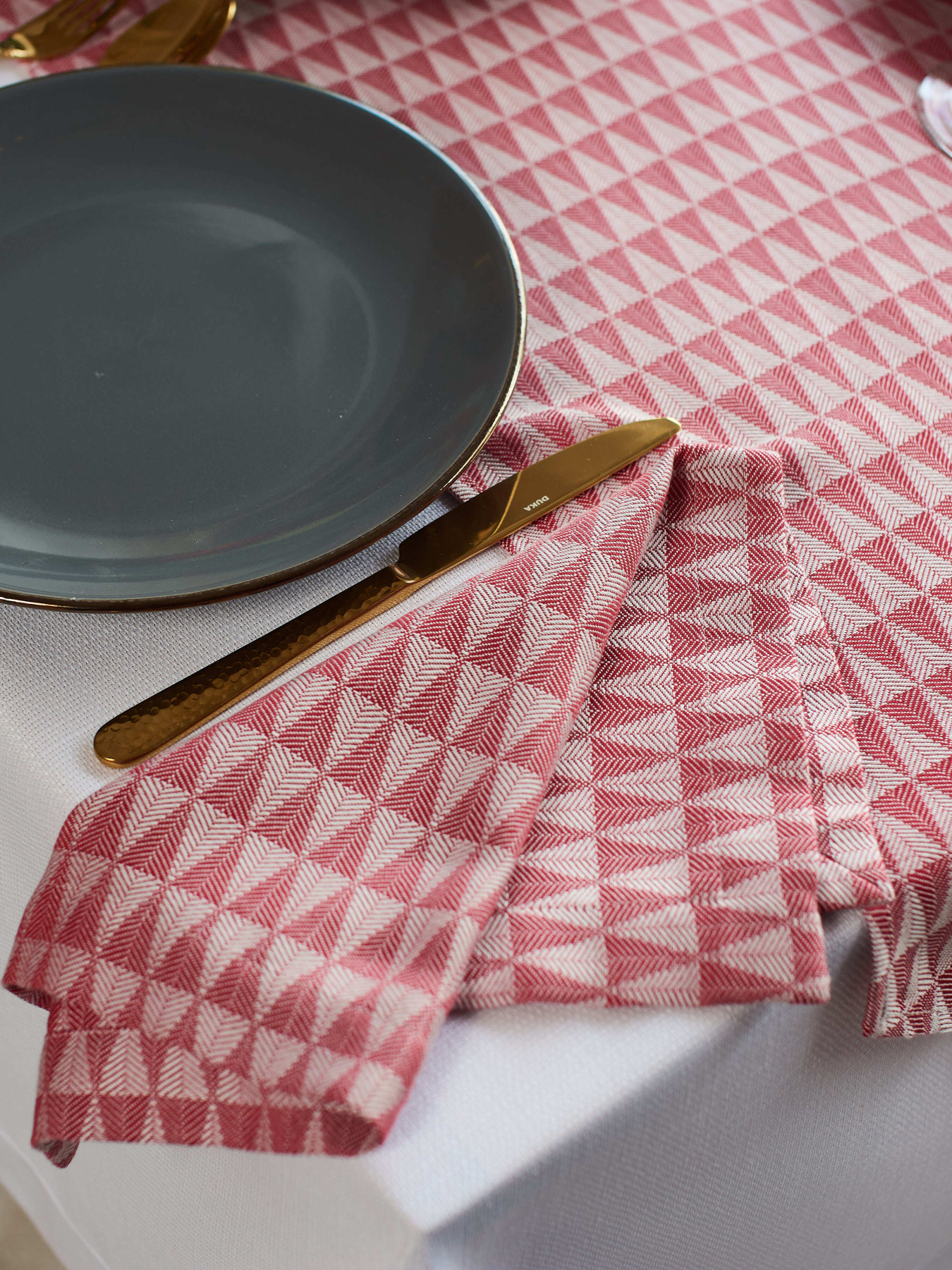 Новорічна серветка "Ялинка" Едельвіка модель 453-20-00 Новорічна серветка "Ялинка" Едельвіка модель 453-20-00 Фото