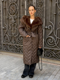 Пальто с утеплителем MilaNova модель Плащ ПВ - 389 шоколад Пальто с утеплителем MilaNova модель Плащ ПВ - 389 шоколад Фото