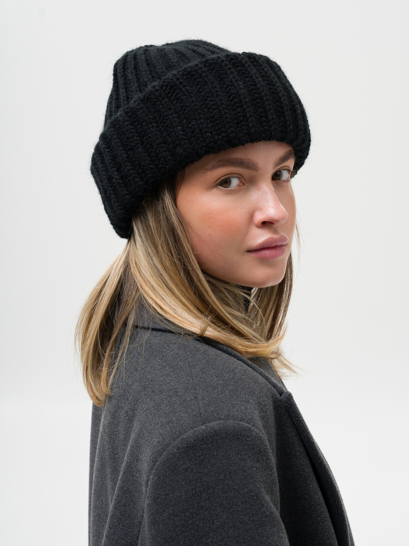Шапка Without модель 8056062 Фото