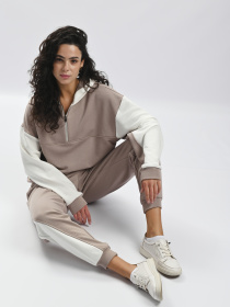 Штаны спортивные Elegante EL 31525 модель EL 31525 Штаны спортивные Elegante EL 31525 модель EL 31525 Фото