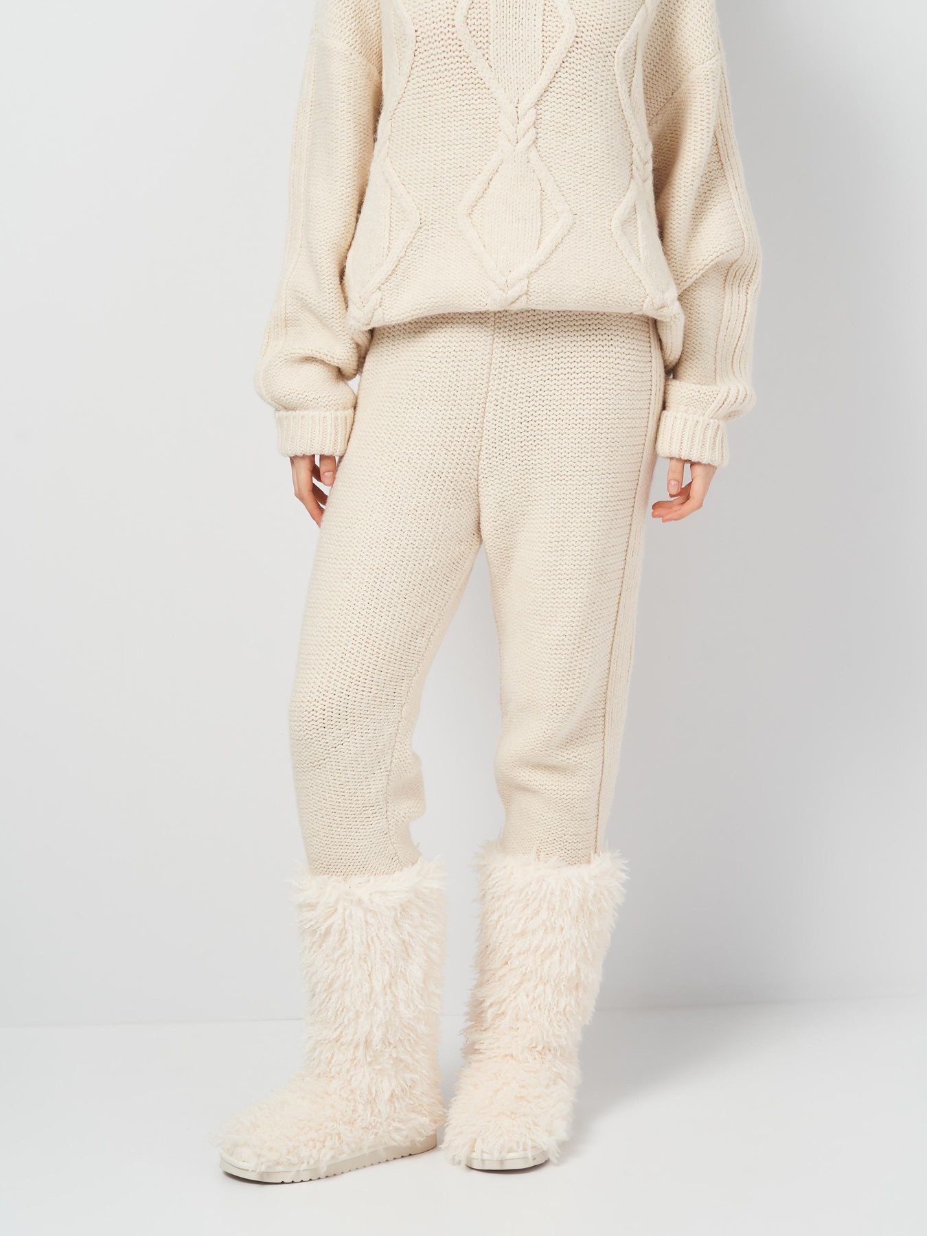 Повседневные штаны H&M модель 1496258arl_Молочный Фото