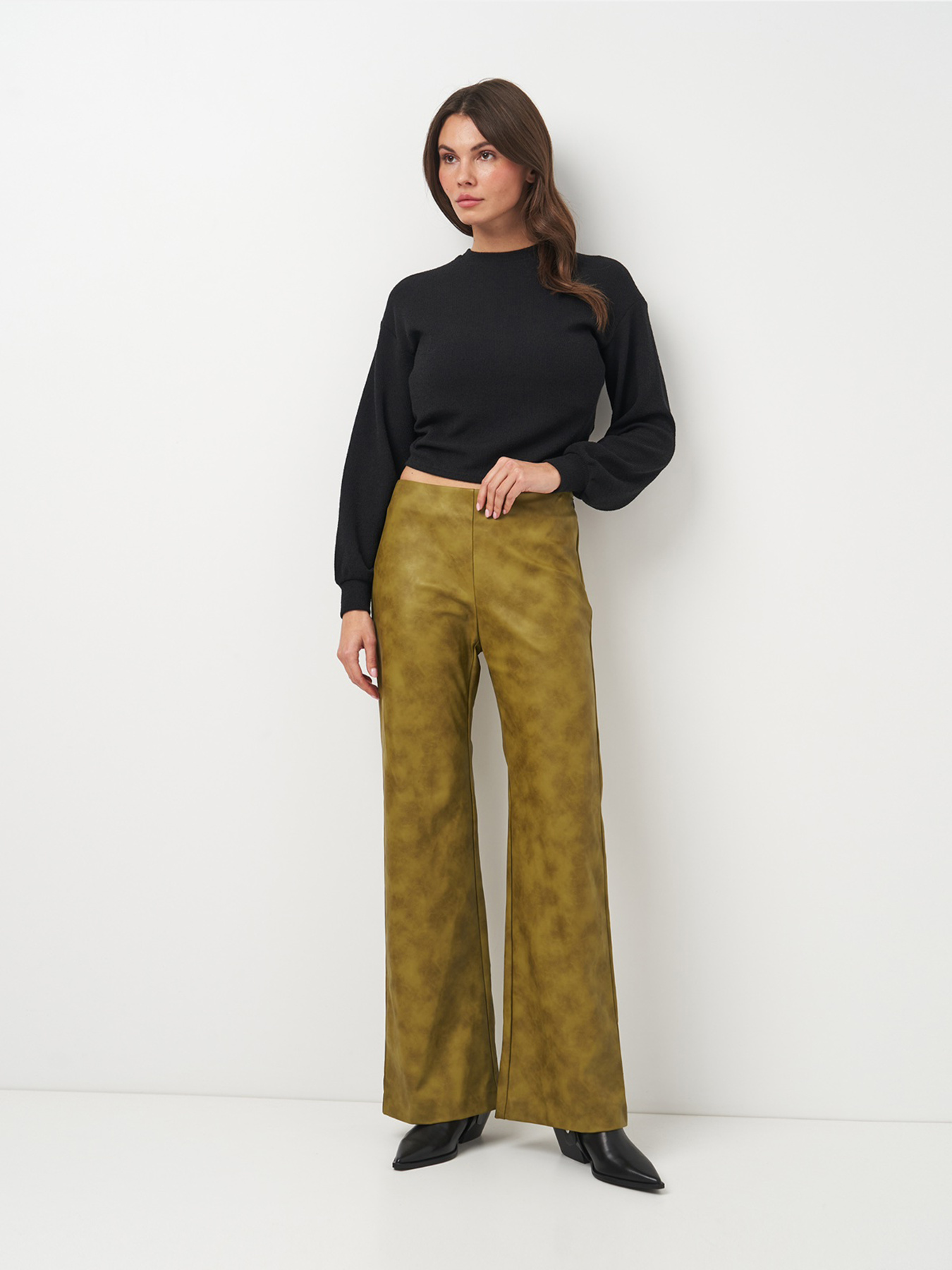 Брюки повседневные H&M модель 3001187wer_Хаки Фото