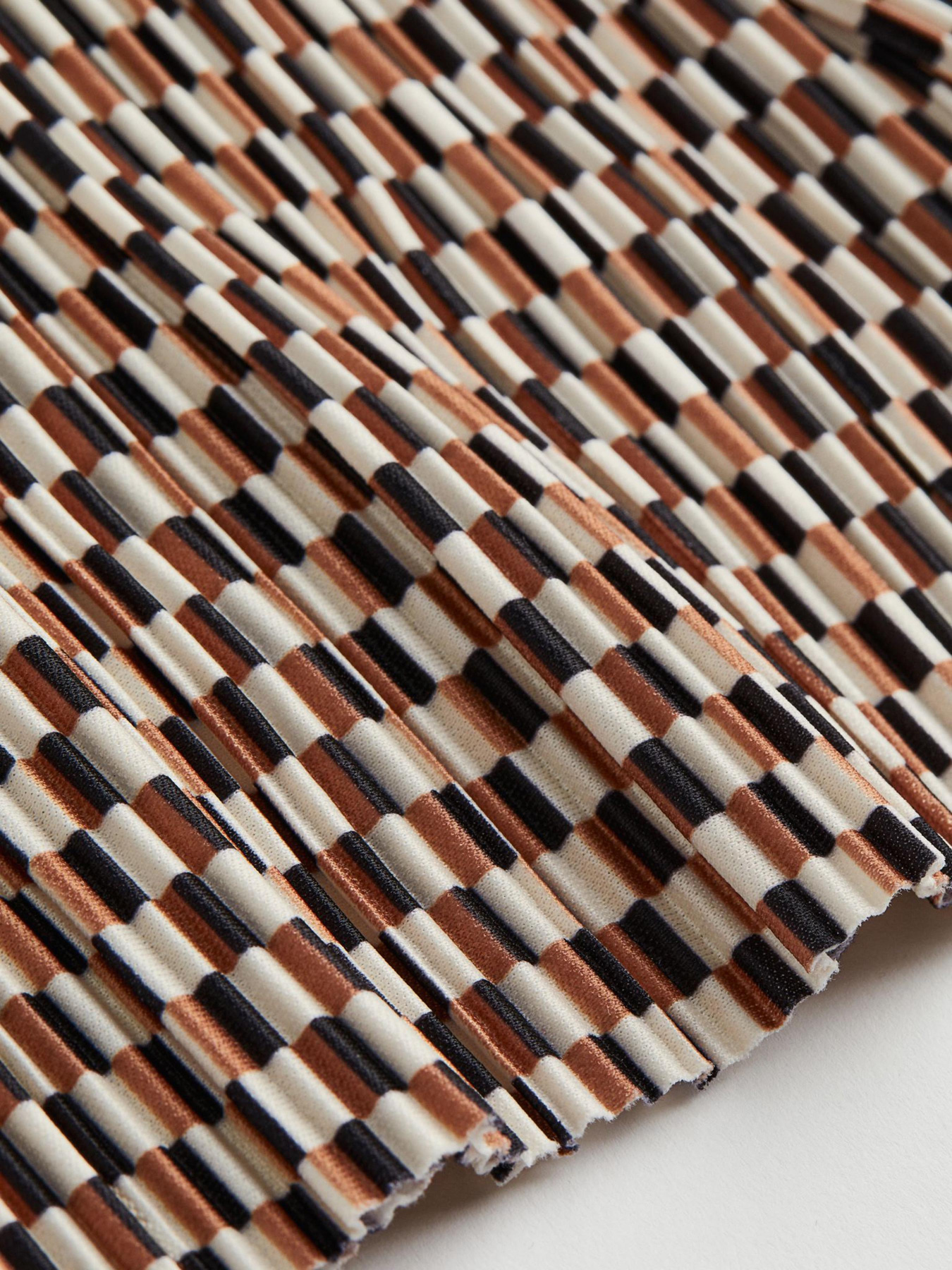 Повседневные штаны H&M модель 1116832ral_Комбинированный Фото