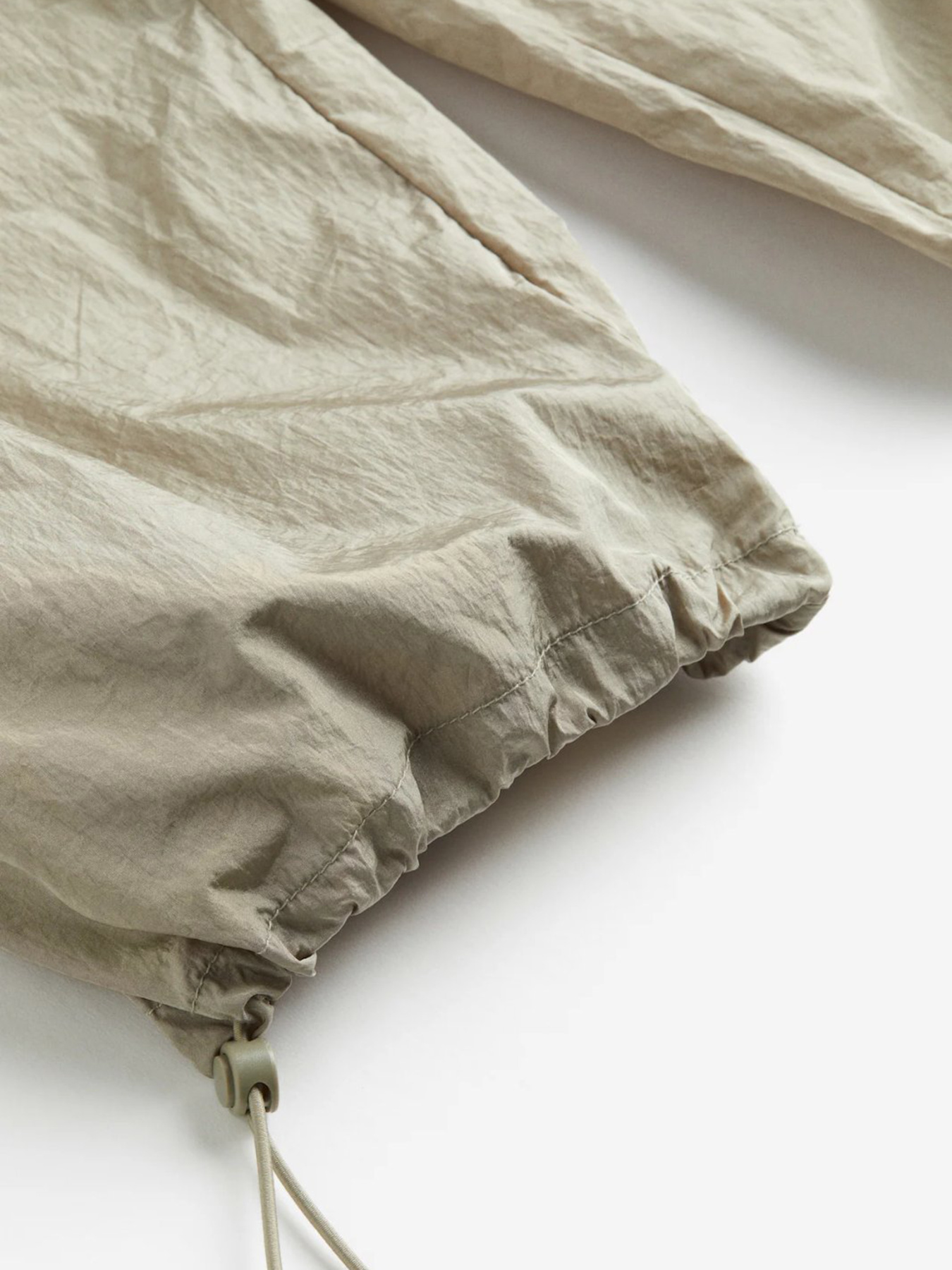 Карго H&M модель 1112962wer_Хаки Фото