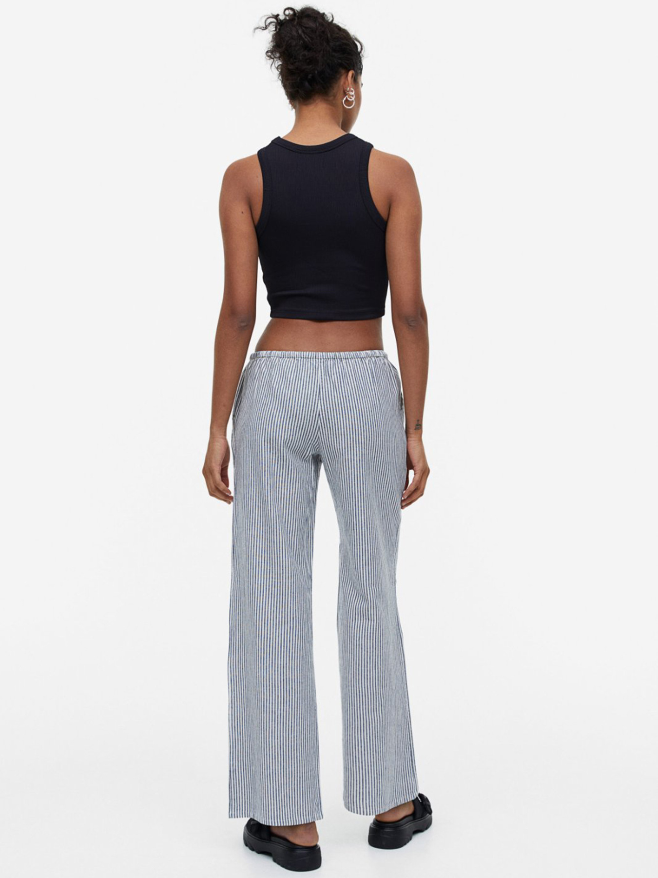 Повседневные штаны H&M модель 10635637wer_Бело-синий Фото