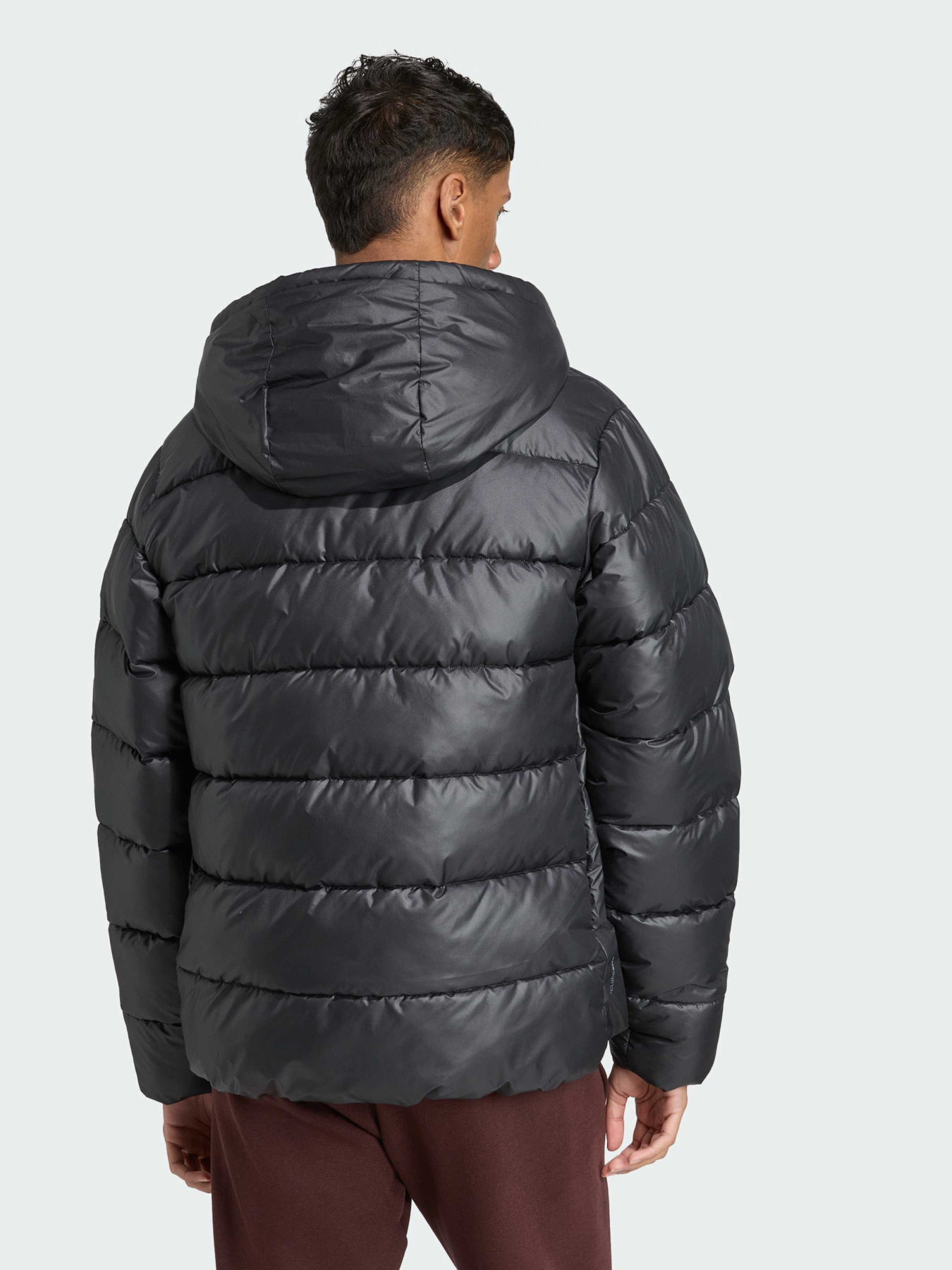 Зимняя куртка Adidas модель JX7787 Фото