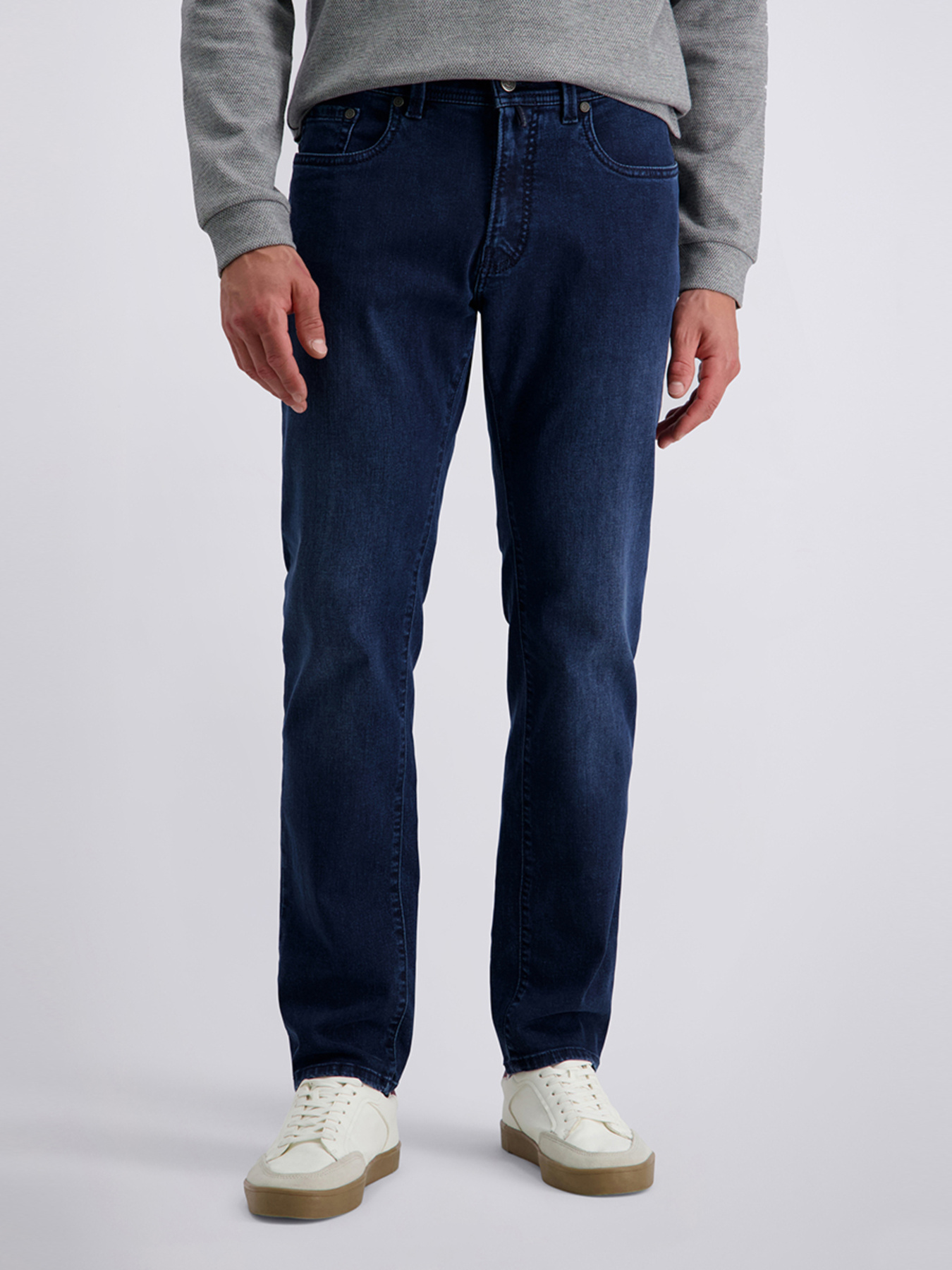 Зауженные джинсы Pierre Cardin модель C7 34510.8098.6812 Фото