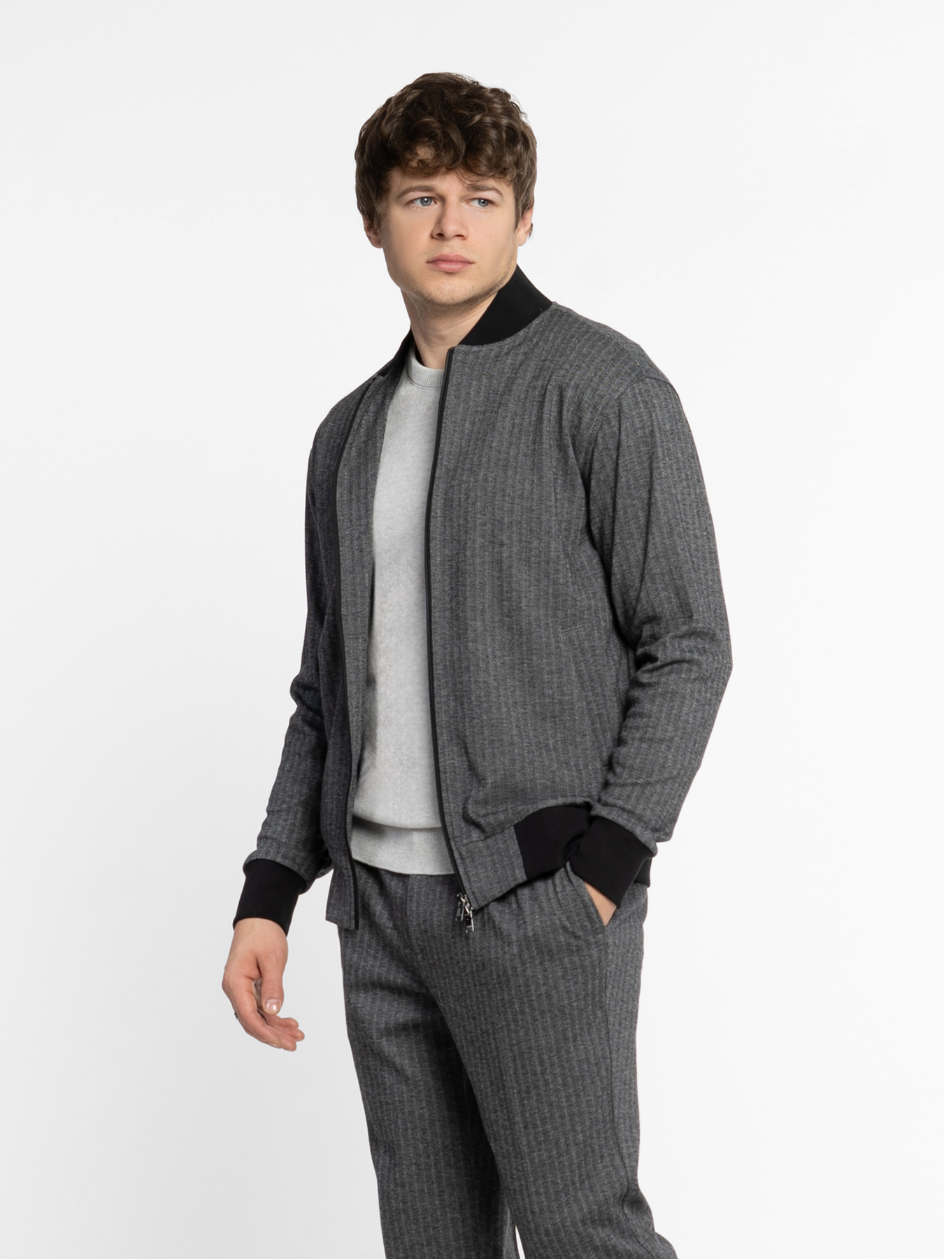 Бомбер Arber модель M17.04.12.531 Бомбер Arber модель M17.04.12.531 Фото