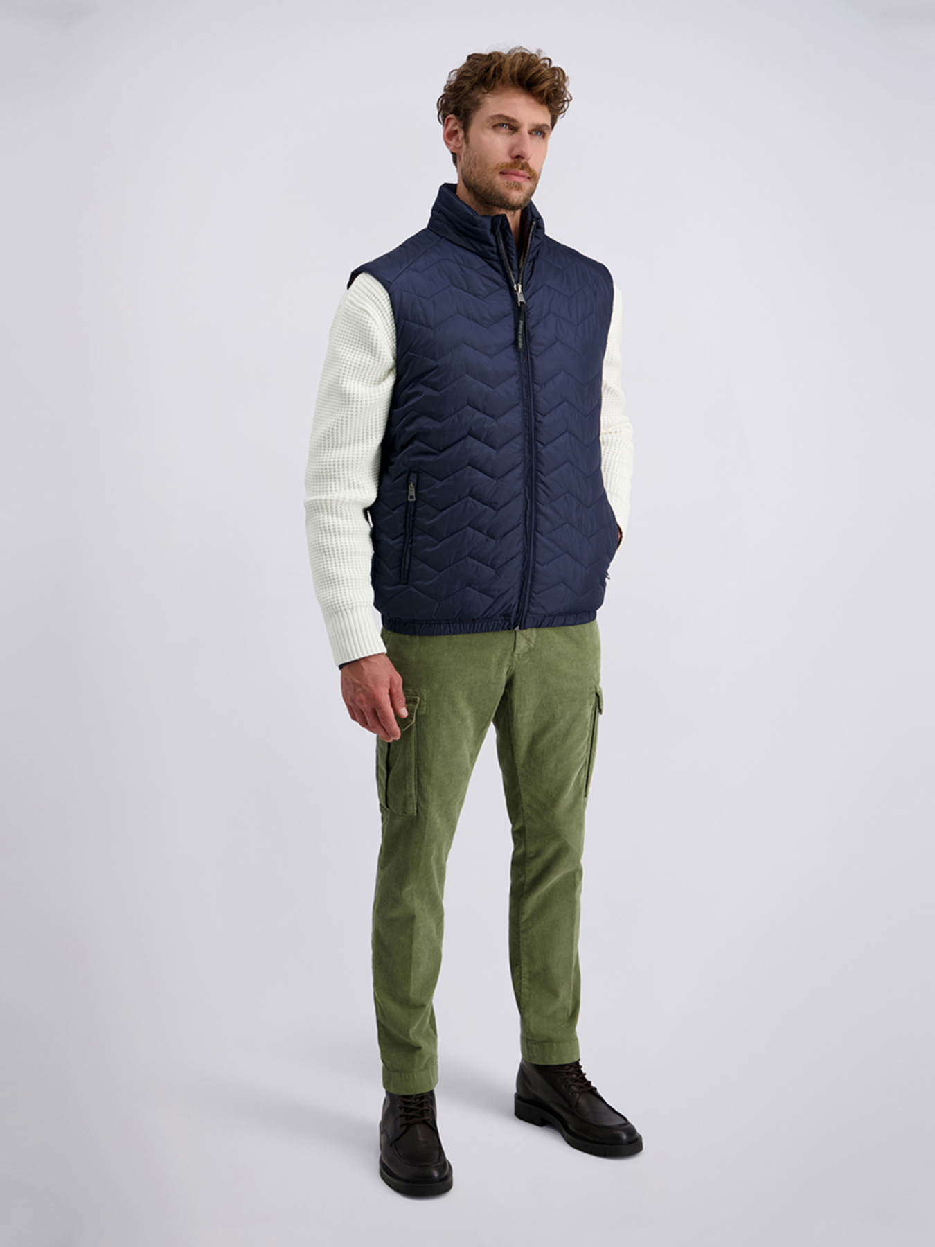 Утеплений жилет Pierre Cardin модель C8 10173.0090.6325 Фото