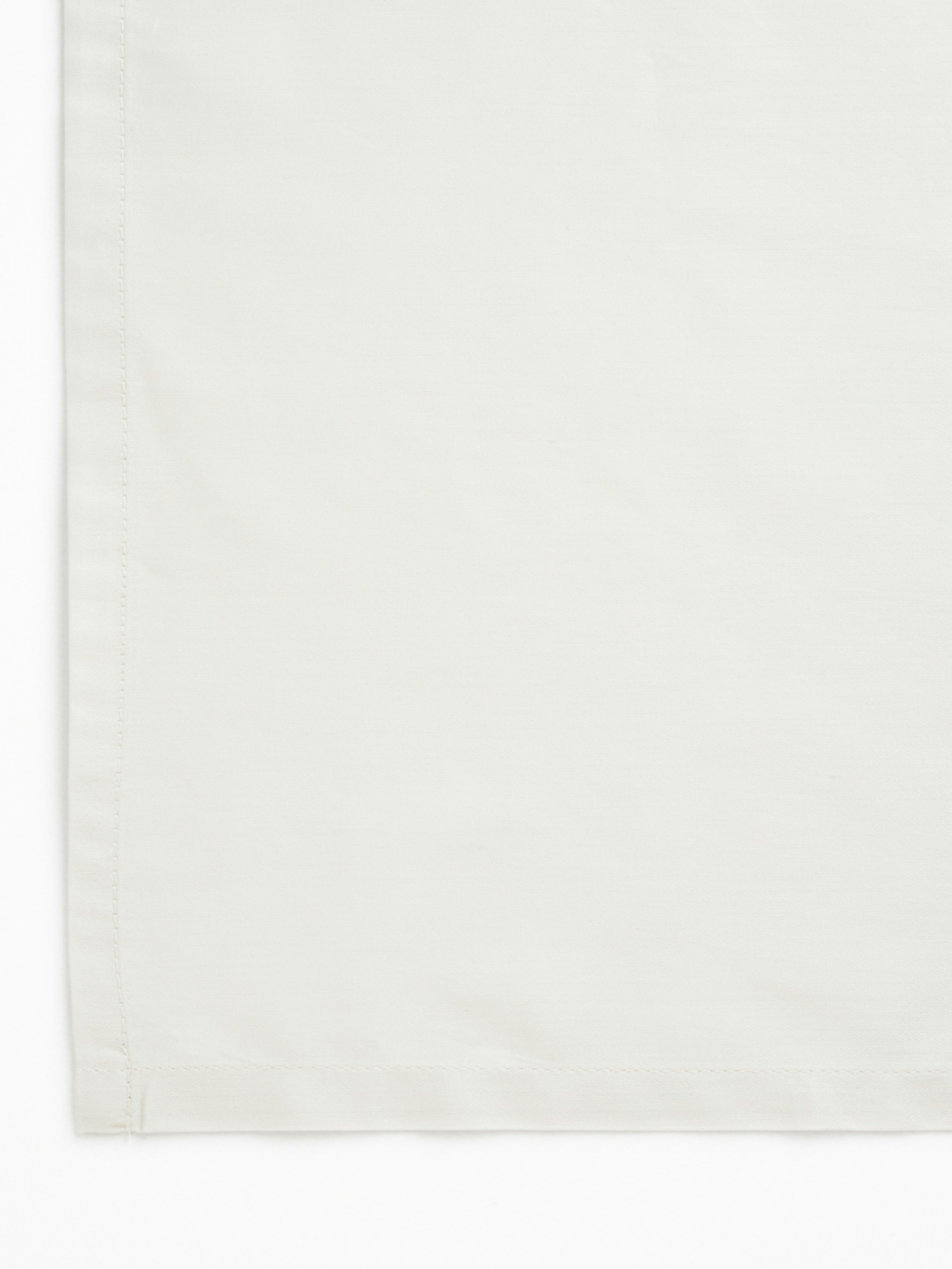 Простынь "Лунное сияние" из натурального сатина MBM HOME модель BL-FS-15/16 IVORY Простынь "Лунное сияние" из натурального сатина MBM HOME модель BL-FS-15/16 IVORY Фото