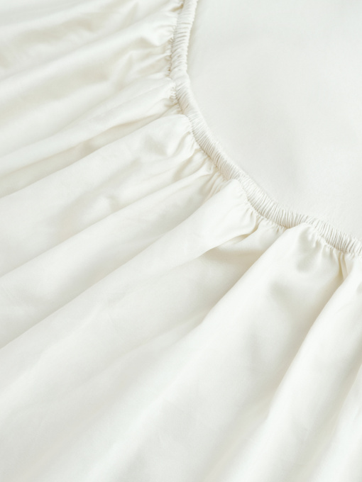 Простынь на резинке "Лунное сияние" из натурального сатина MBM MY HOME модель BL-FS-17/18/19 IVORY Фото