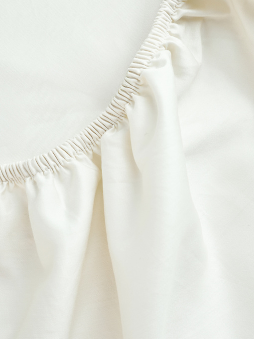 Простынь на резинке "Элегия" из натурального вареного сатина MBM HOME модель BL-FS-22/23/24 IVORY Фото