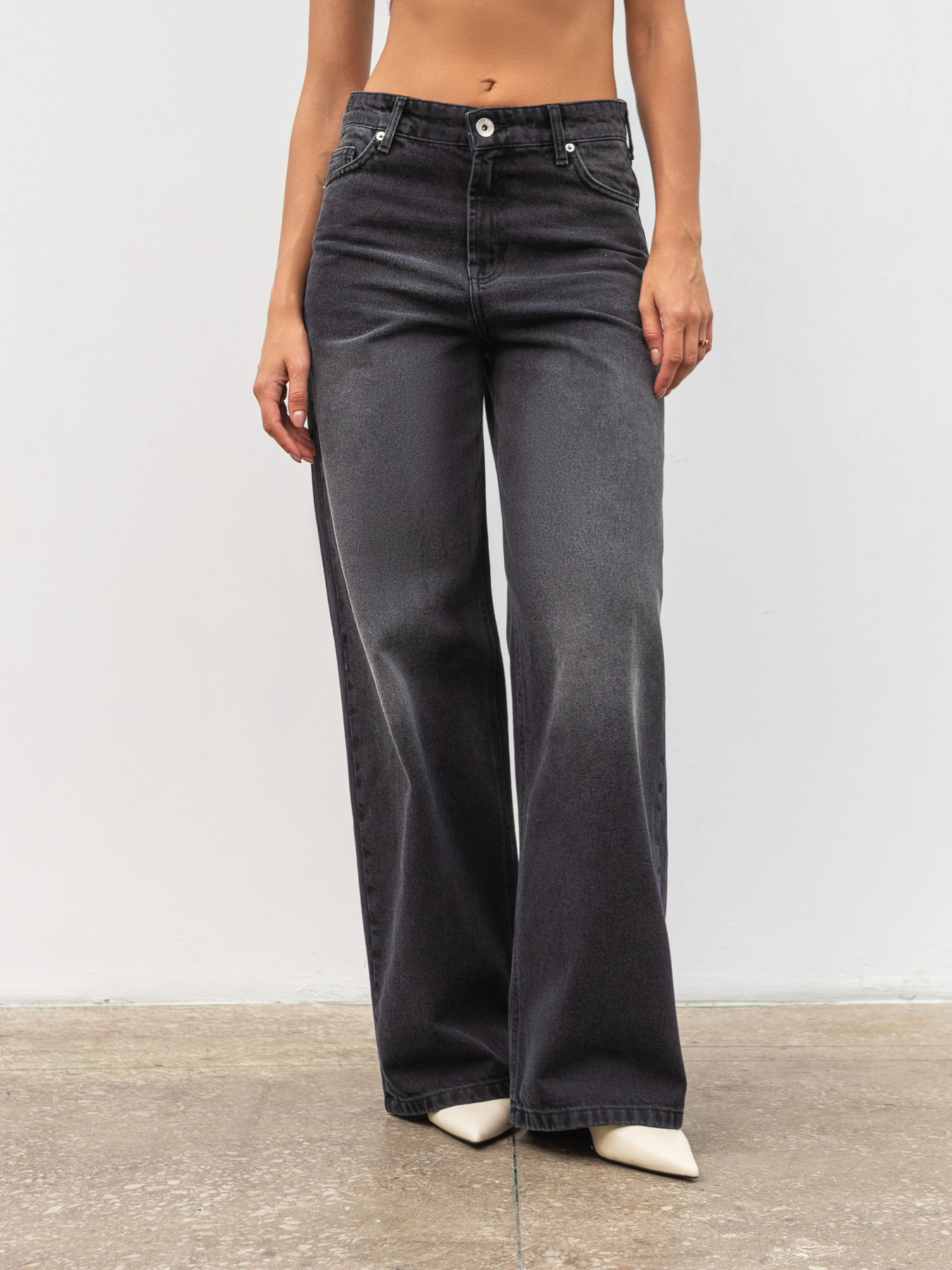 Широкі джинси Romashka Вейв модель 205040704084 Широкі джинси Romashka Вейв модель 205040704084 Фото