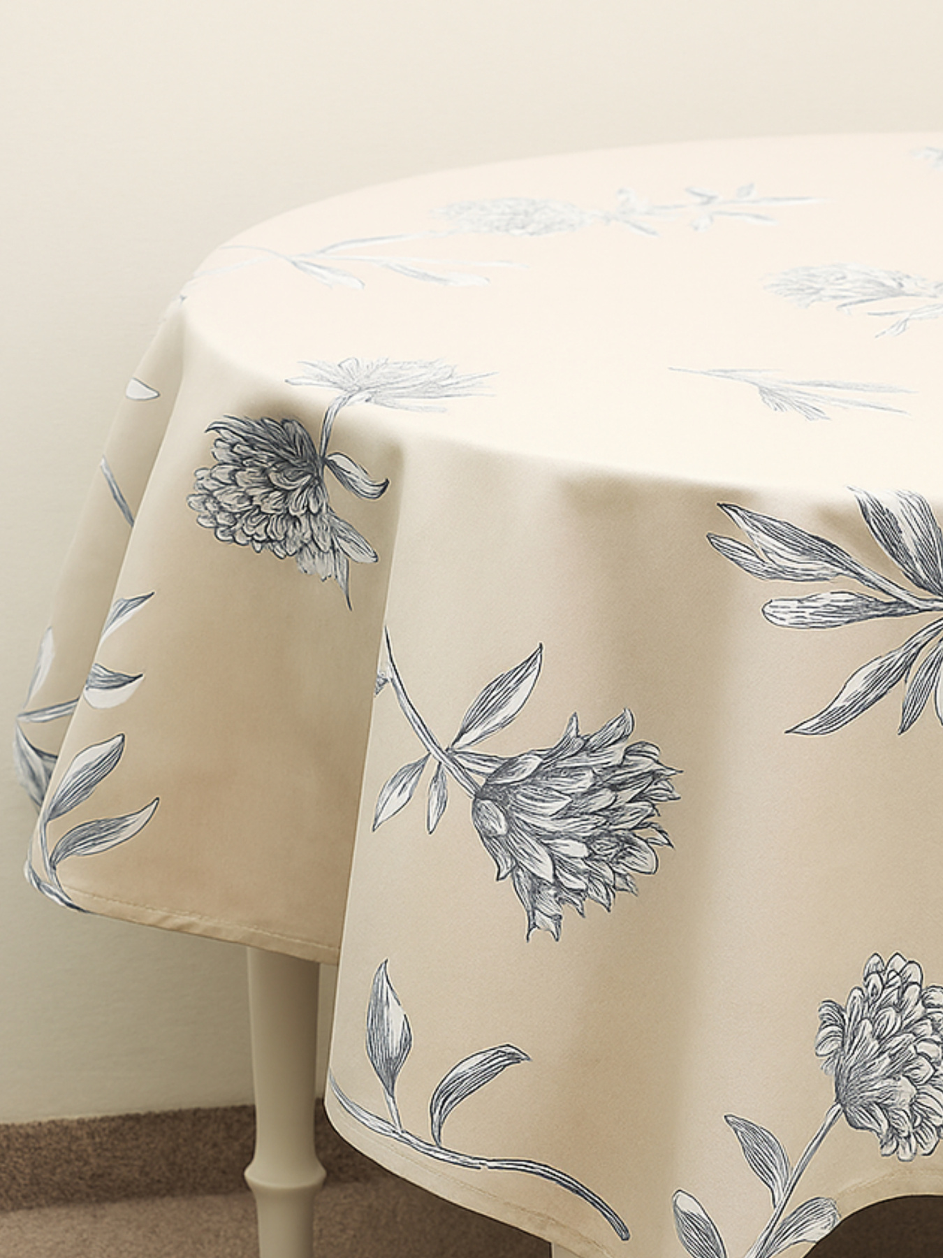 Скатерть круглая "Тоскана" из натурального хлопка бежевая MBM HOME модель KT-20 BEIGE/PRINT Скатерть круглая "Тоскана" из натурального хлопка бежевая MBM HOME модель KT-20 BEIGE/PRINT Фото