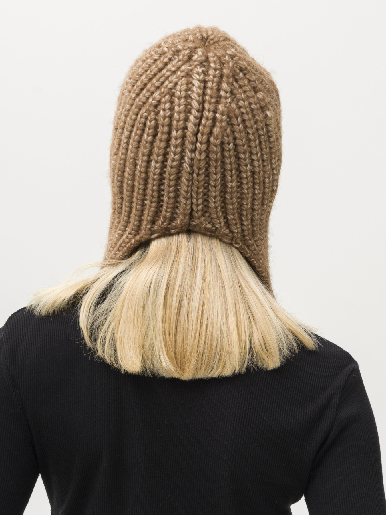 Шапка Without модель 8056116 Фото