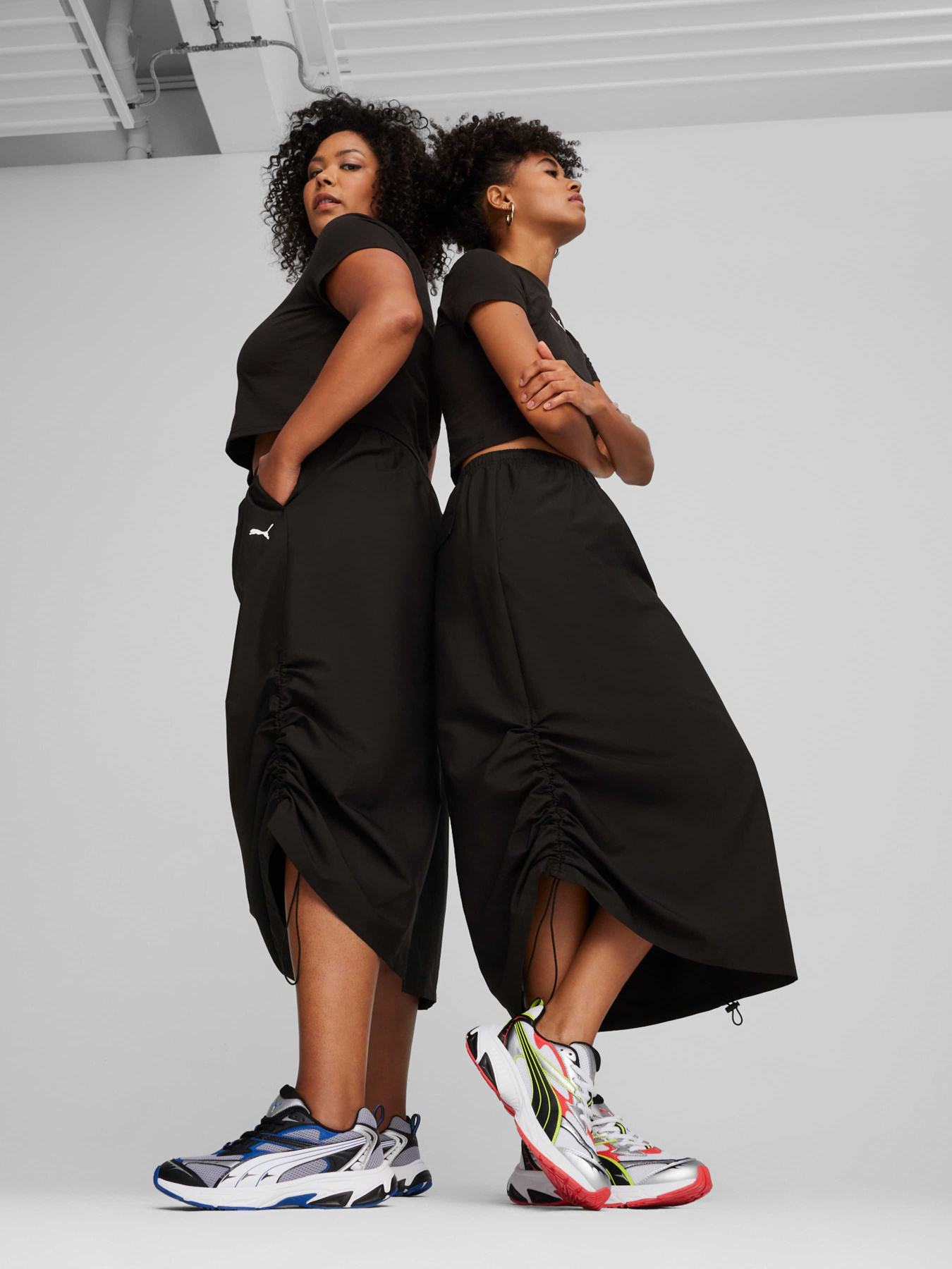 Спідниця міді PUMA Dare To Midi Woven Skirt модель 624293 Фото