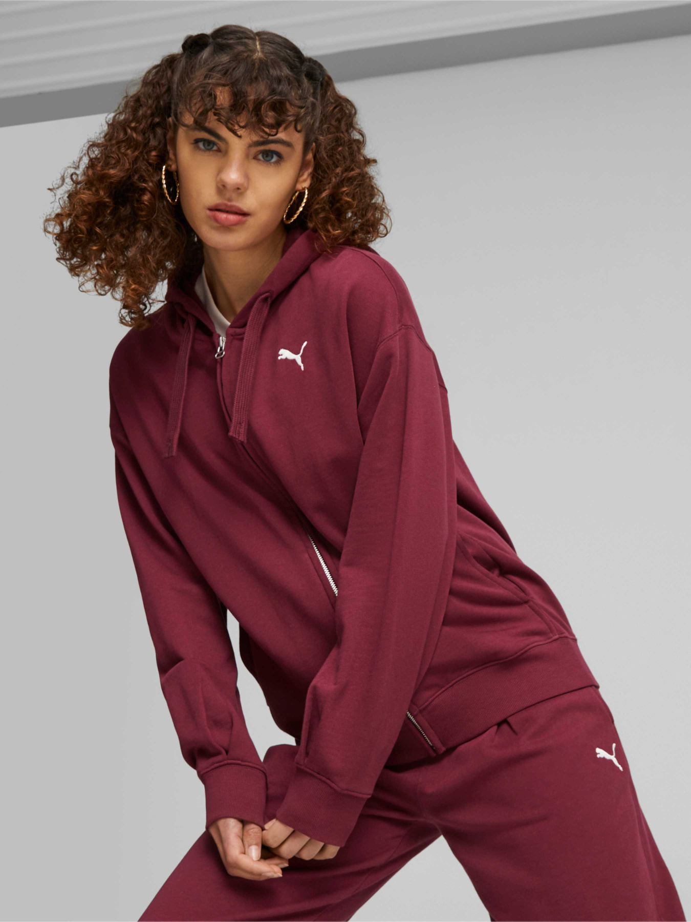 Спортивная кофта PUMA Her Full-zip Hoodie Tr модель 676003 Спортивная кофта PUMA Her Full-zip Hoodie Tr модель 676003 Фото