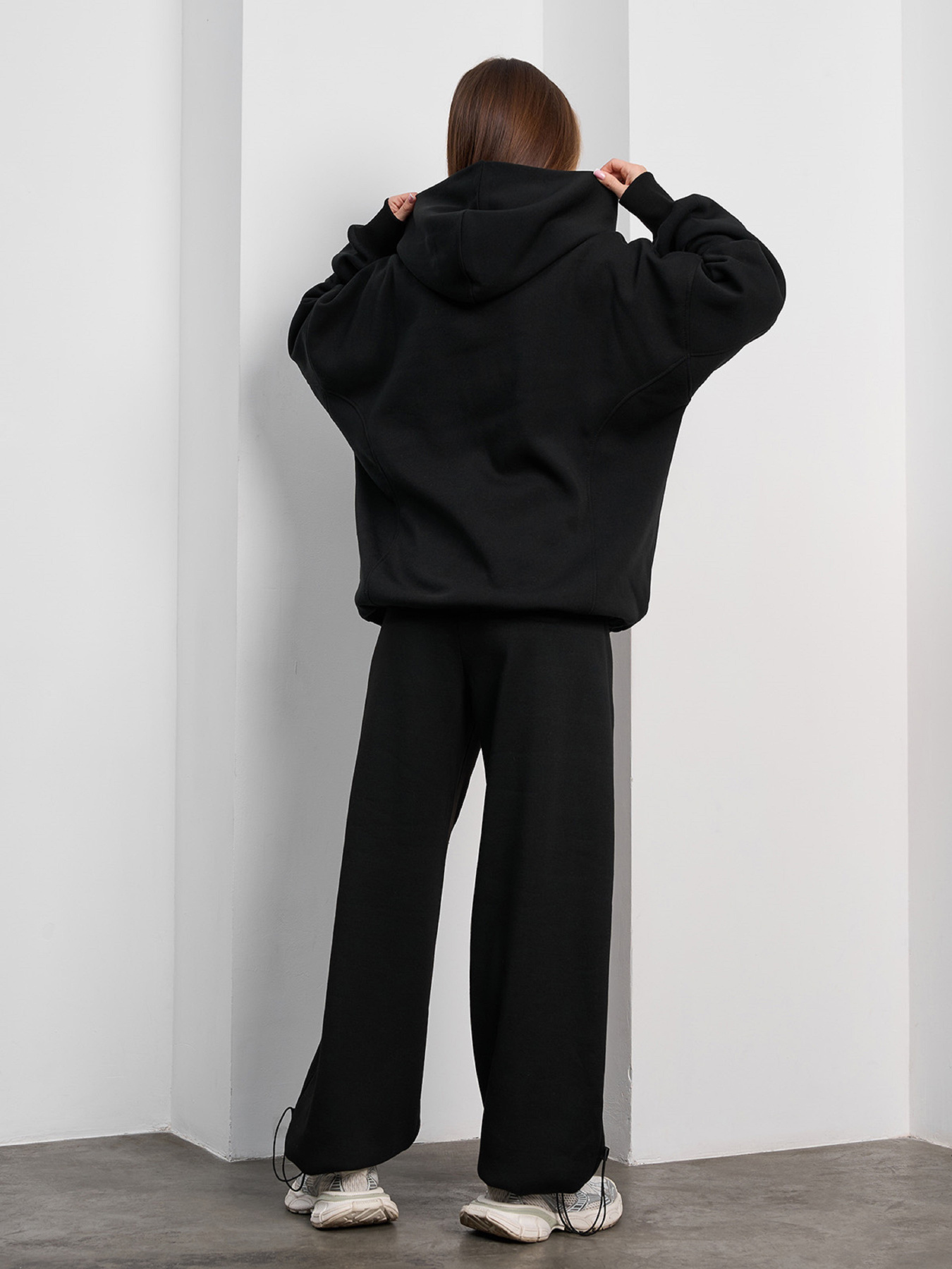 Спортивный костюм ISSA Plus модель 15374_черный Фото