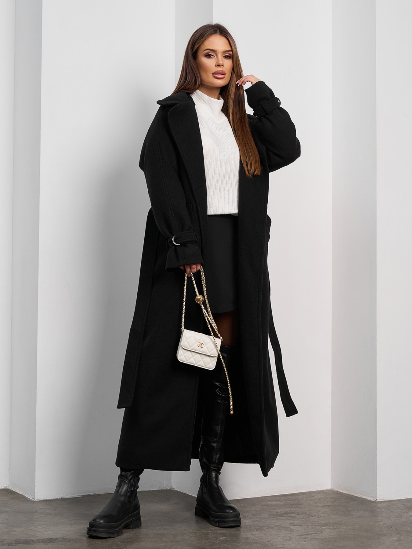 Пальто с утеплителем ISSA Plus модель 15377_черный Фото