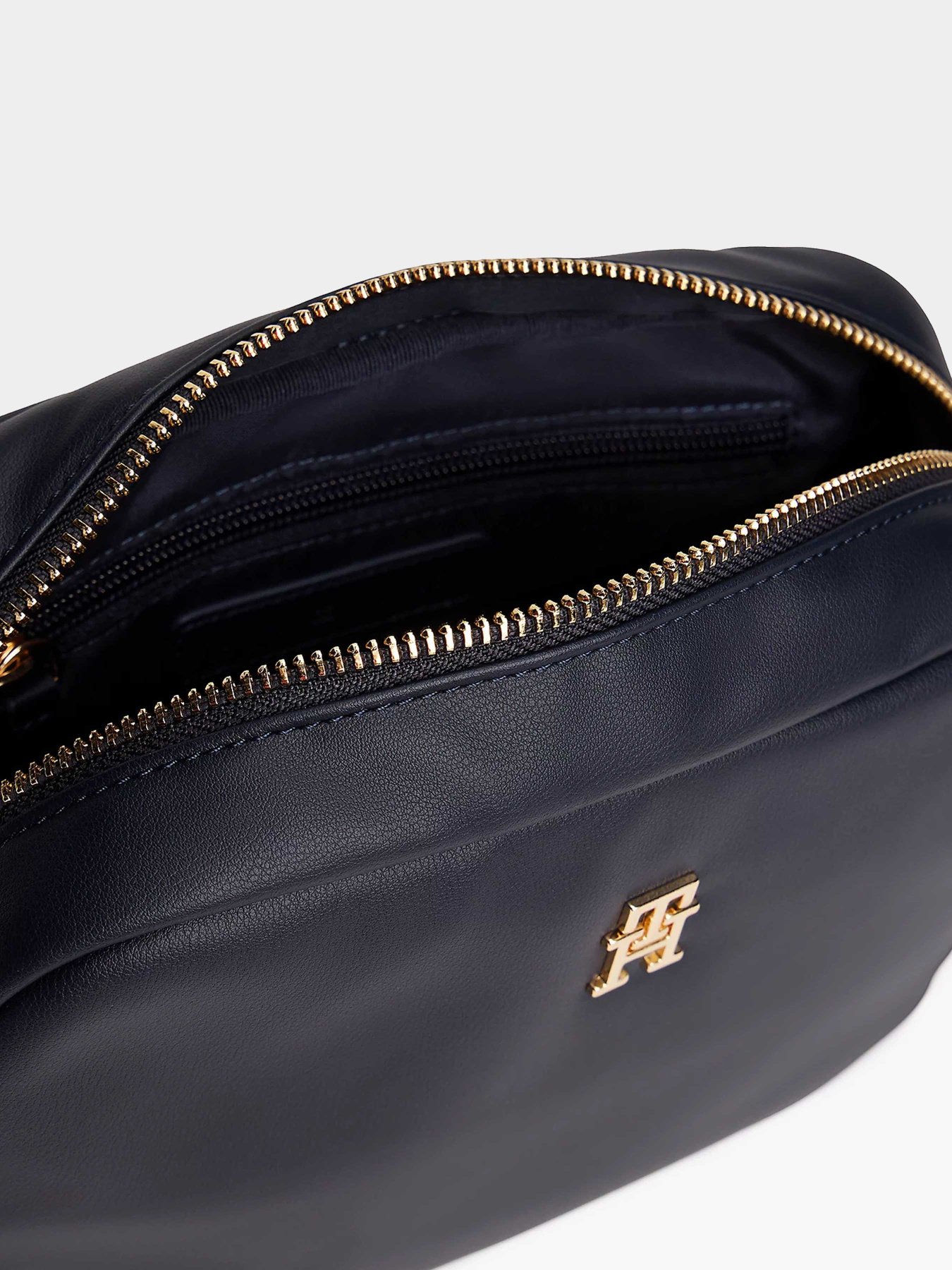 Сумки Tommy Hilfiger модель AW0AW17702-DW6 Фото