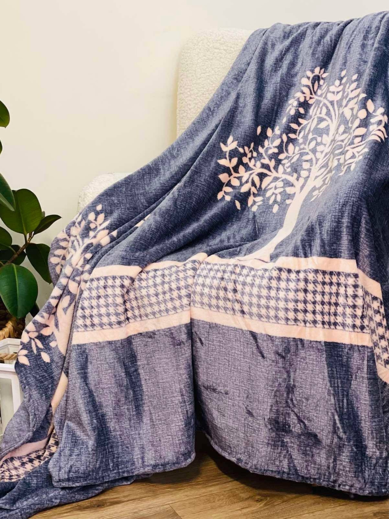 Покрывало Well Soft деревья на тёмно-синем цвете Ecotton модель 23497 Фото