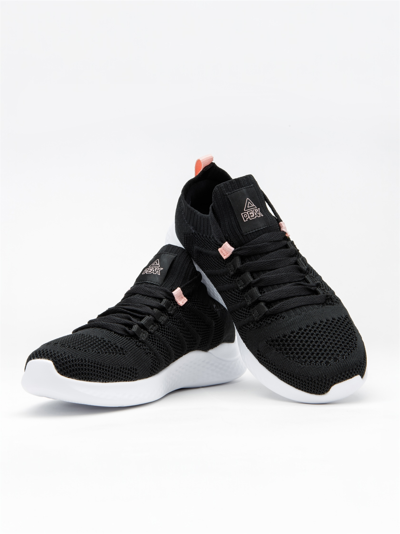 Кроссовки Peak модель EW2208H-BLA Фото