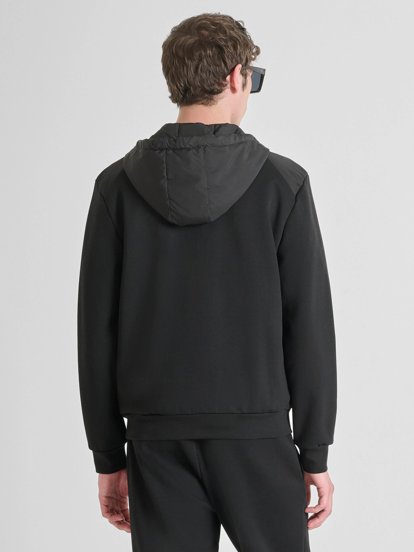 Кофта Antony Morato модель FL01100FA1501689000 Фото