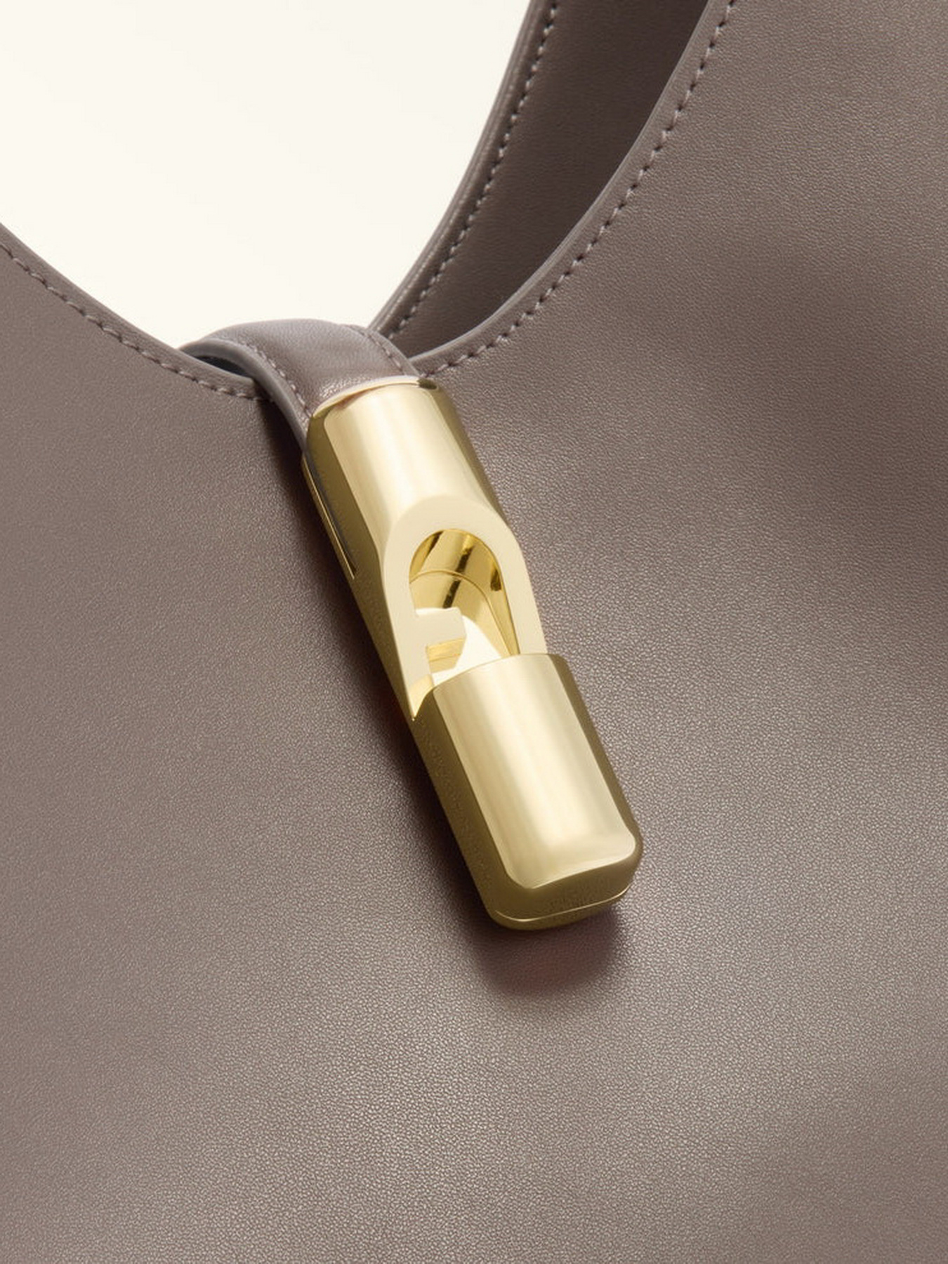 Хобо Furla модель WB01499BX31044283S1007 Фото