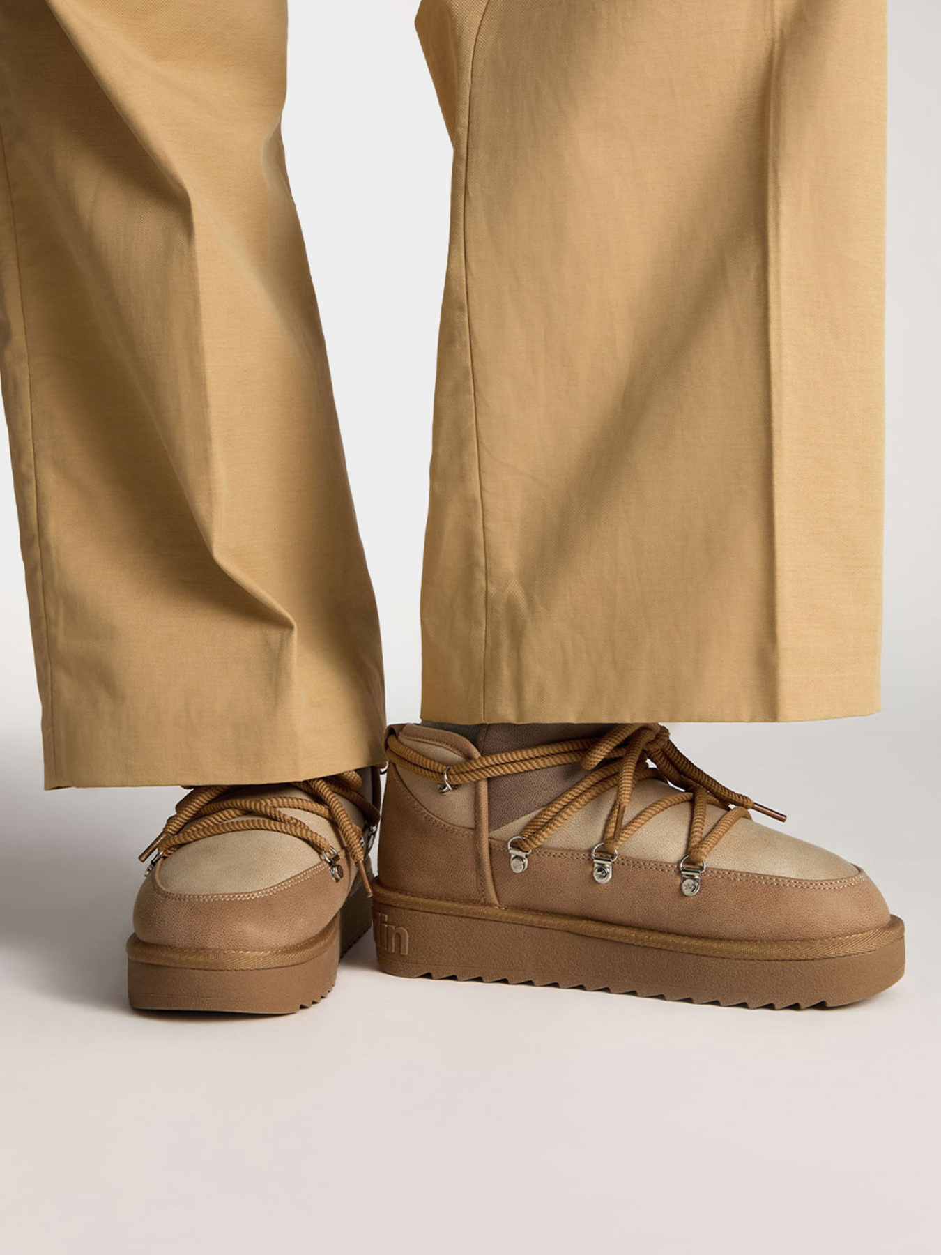 Сапоги D.Franklin модель DFSH370014-BEIG Фото