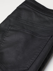 Скинни джинсы H&M модель 706016dlog_Черный Фото