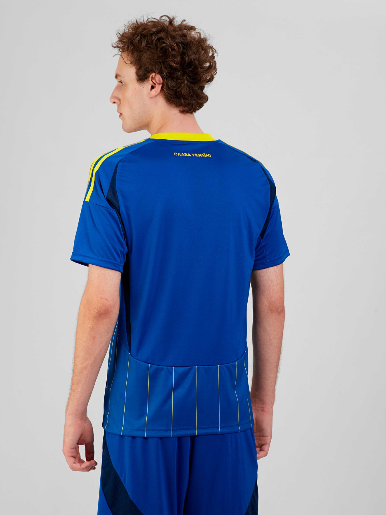 Спортивна футболка Adidas модель IP2175 Фото