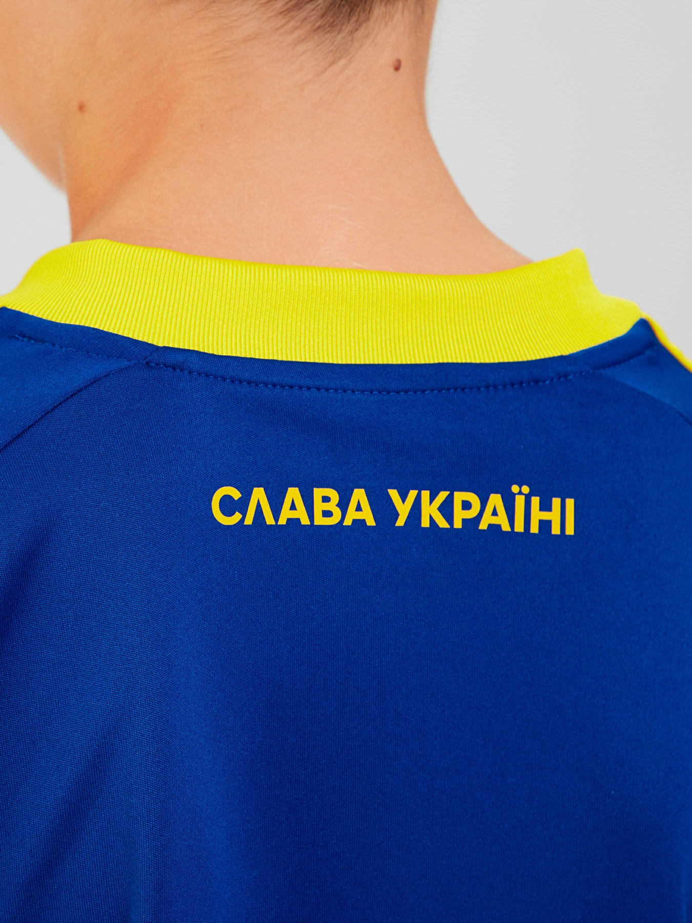 Спортивна футболка Adidas модель IP2186 Фото