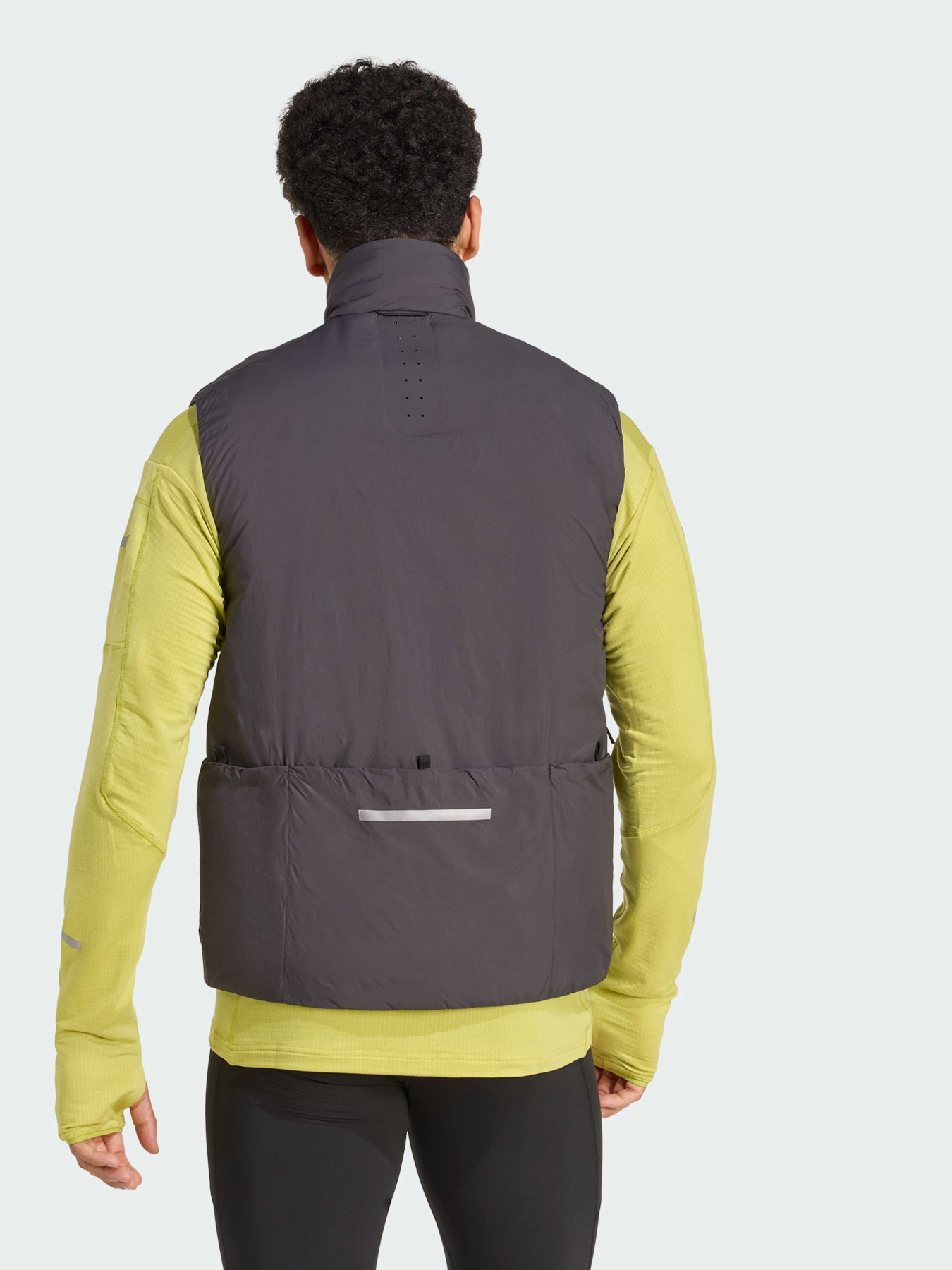 Жилет с утеплителем Adidas модель JM5715 Фото