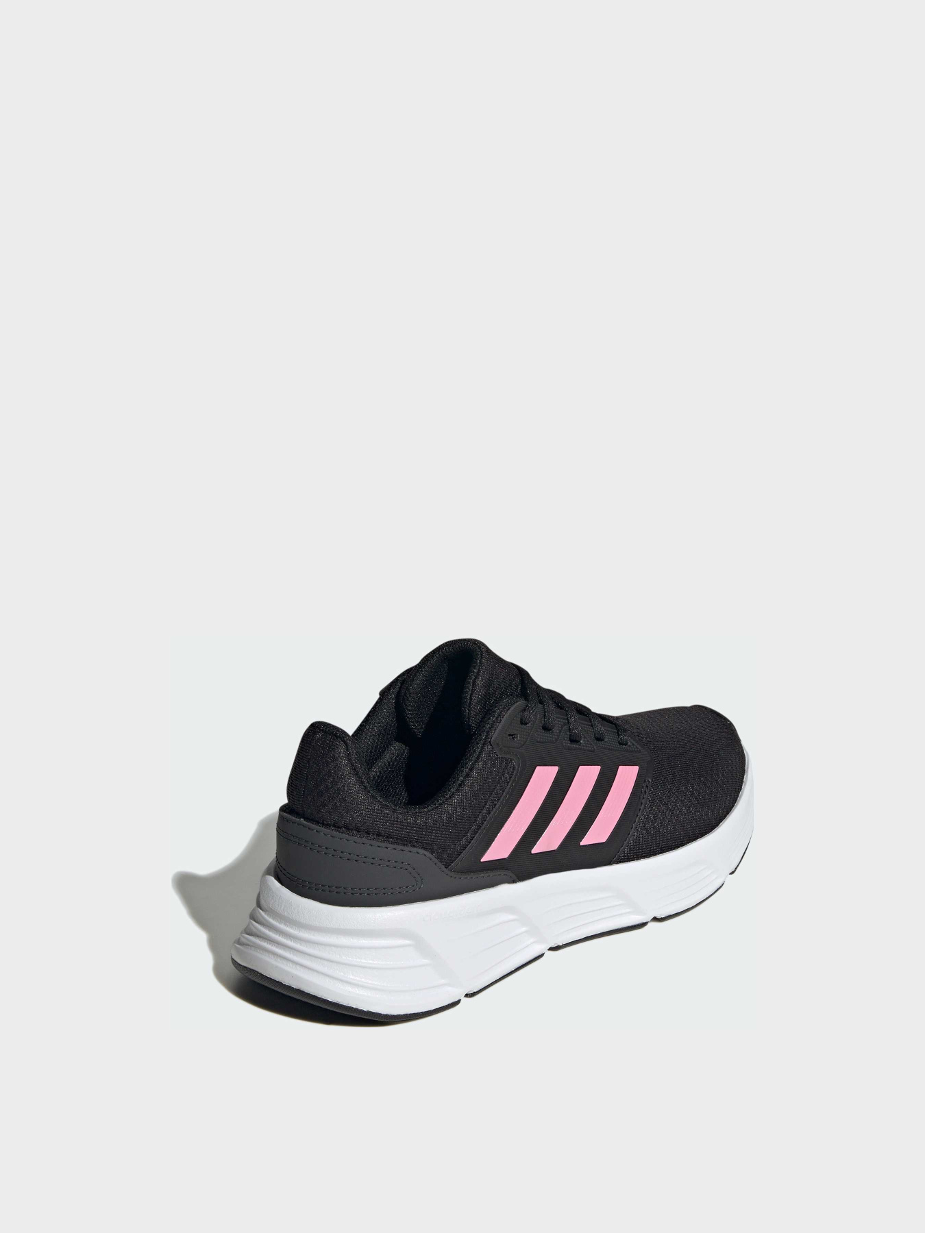 Кроссовки Adidas Galaxy модель IE8149 Кроссовки Adidas Galaxy модель IE8149 Фото