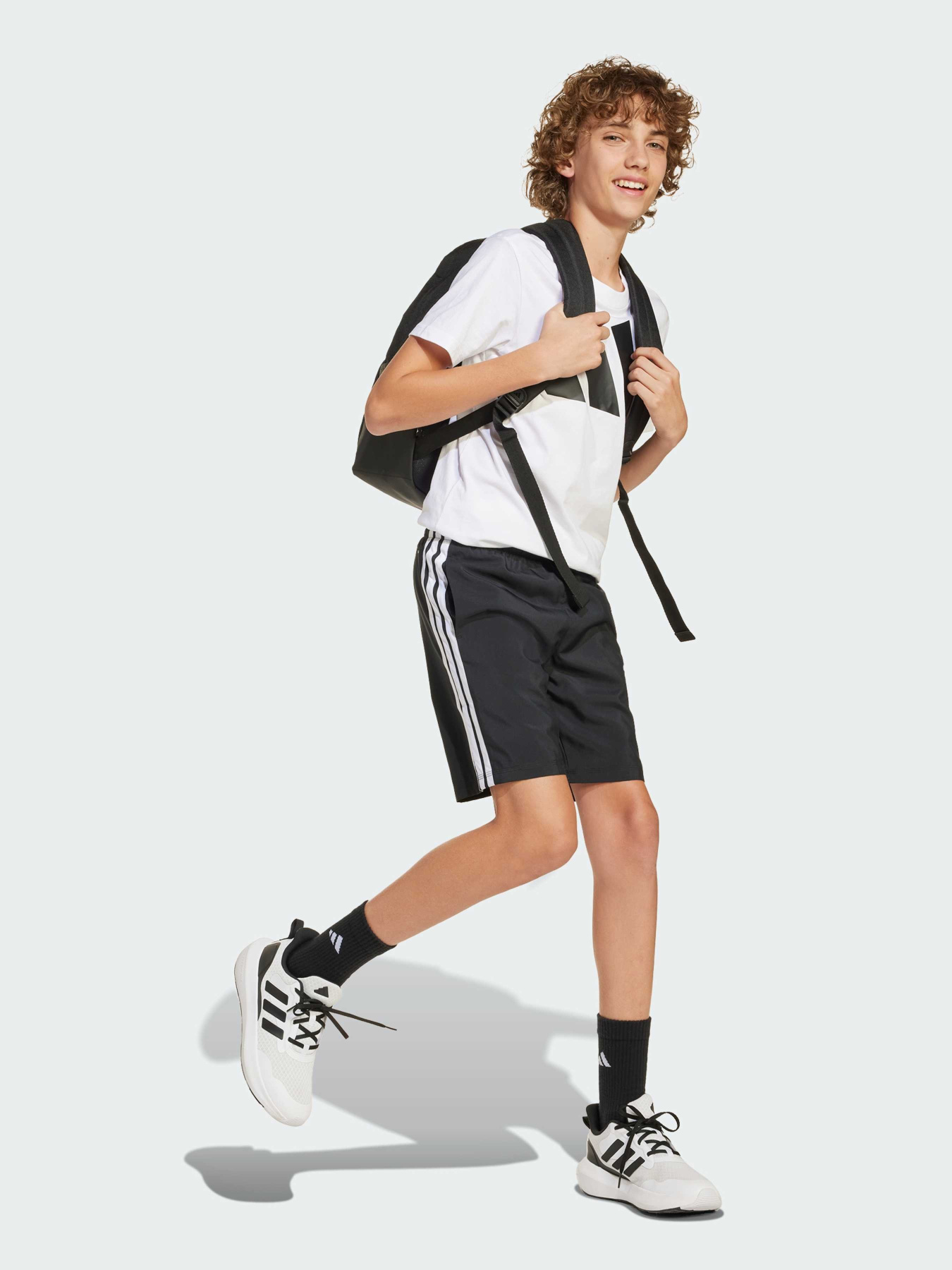 Шорты Adidas модель JD8189 Фото