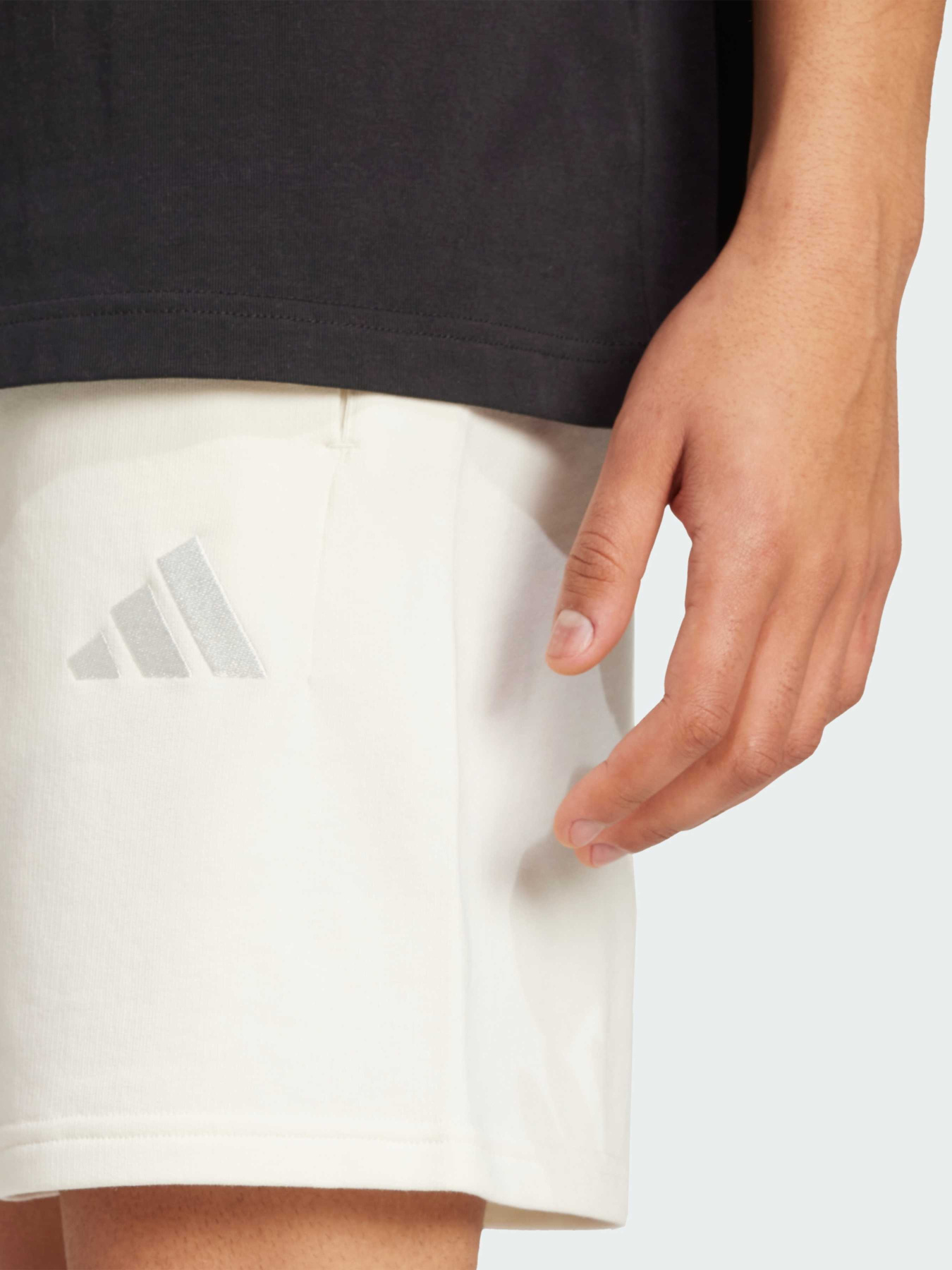 Шорты Adidas модель JY1551 Фото