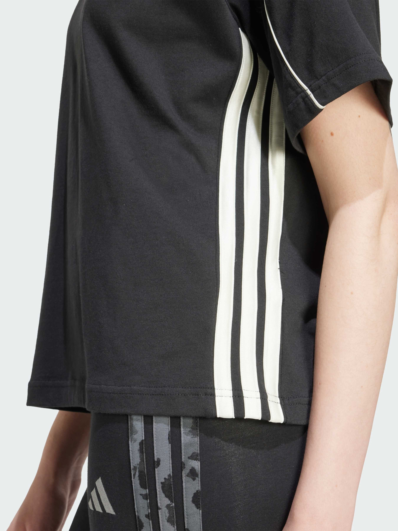 Футболка Adidas модель JV7009 Фото