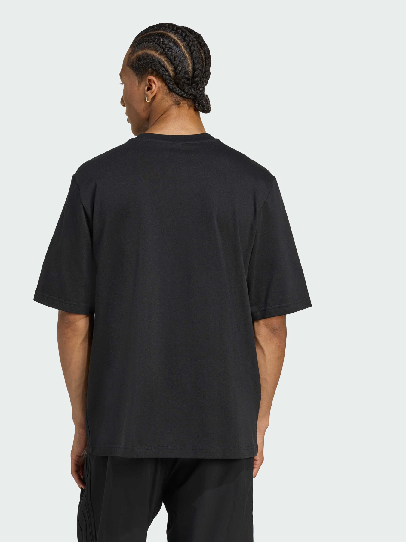 Футболка Adidas Graphics модель JV7569 Фото