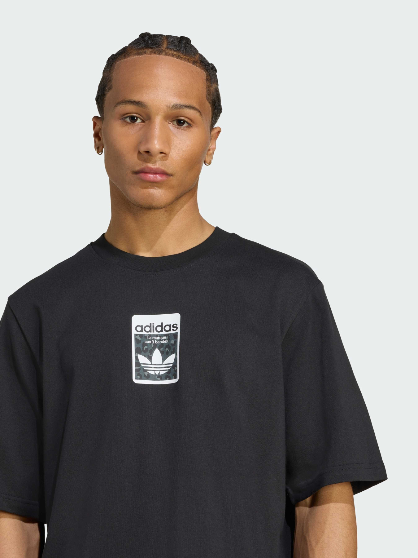 Футболка Adidas Graphics модель JV7569 Фото