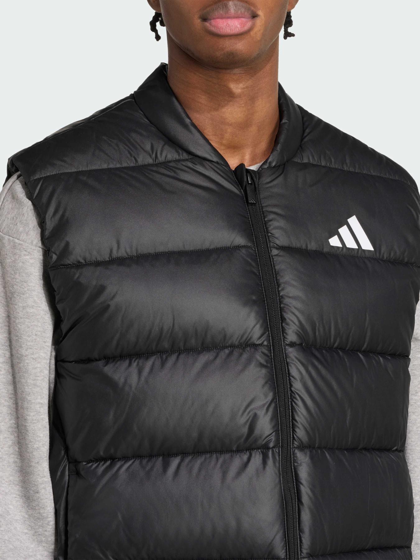 Утеплений жилет Adidas модель JV7727 Фото