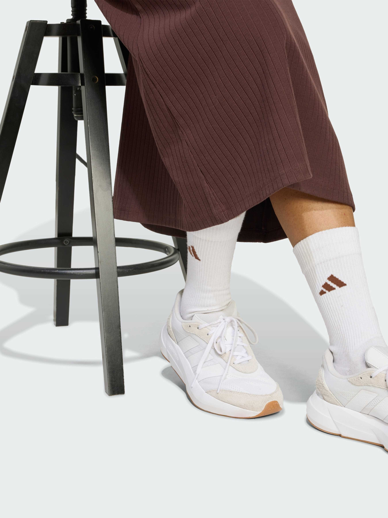 Платье миди Adidas модель JM1660 Фото