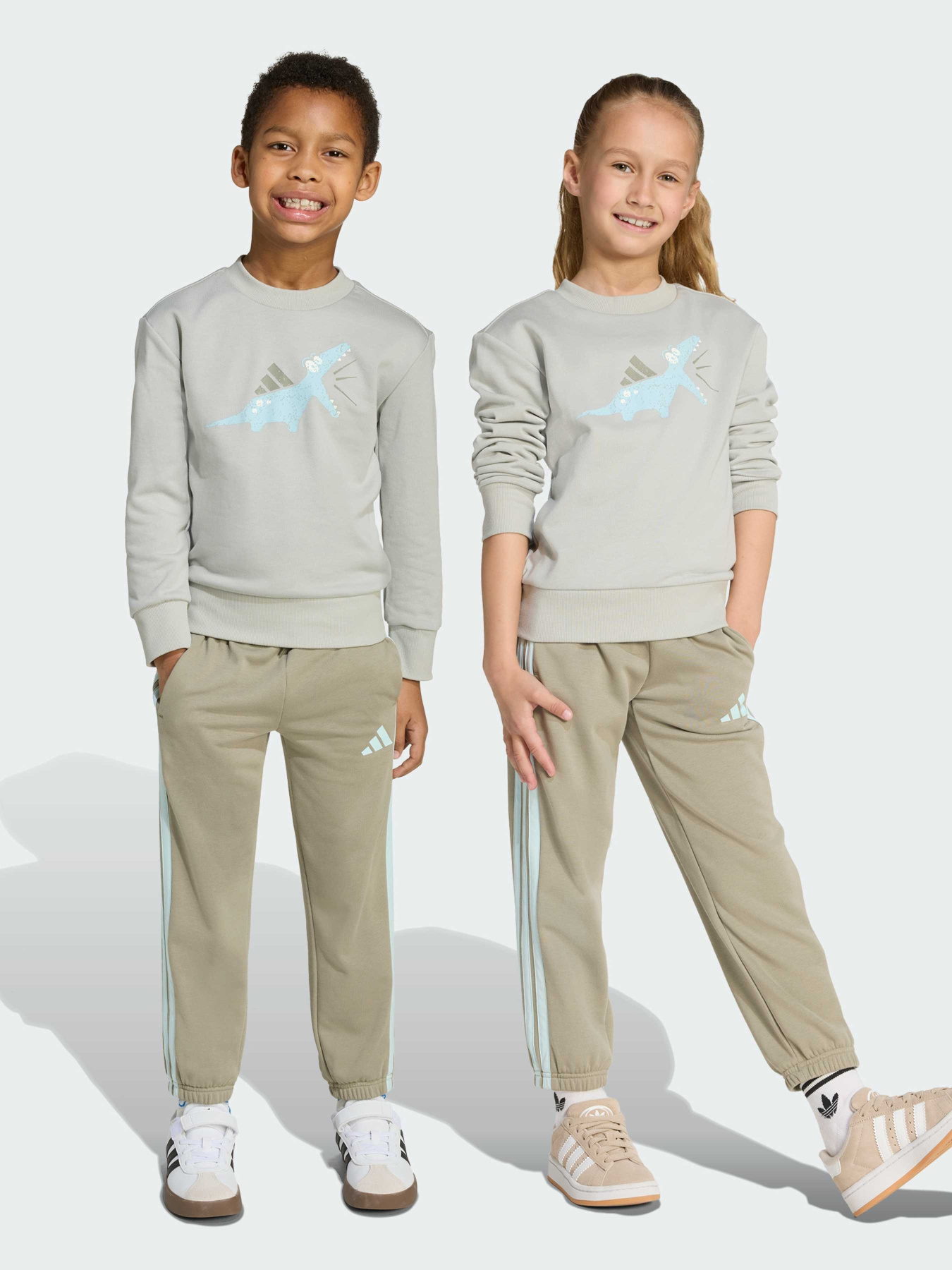 Спортивний костюм Adidas модель JV7951 Фото