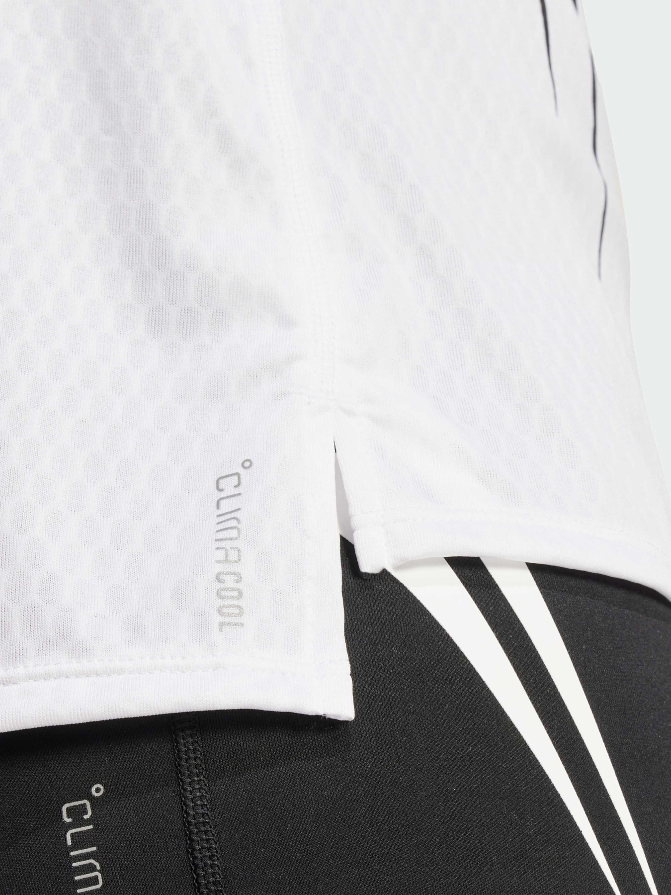 Спортивная майка Adidas модель JV9315 Фото