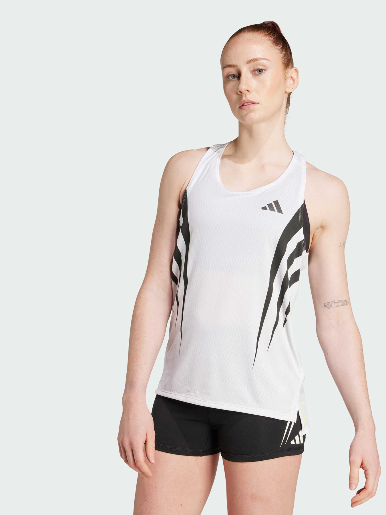 Спортивная майка Adidas модель JV9315 Фото