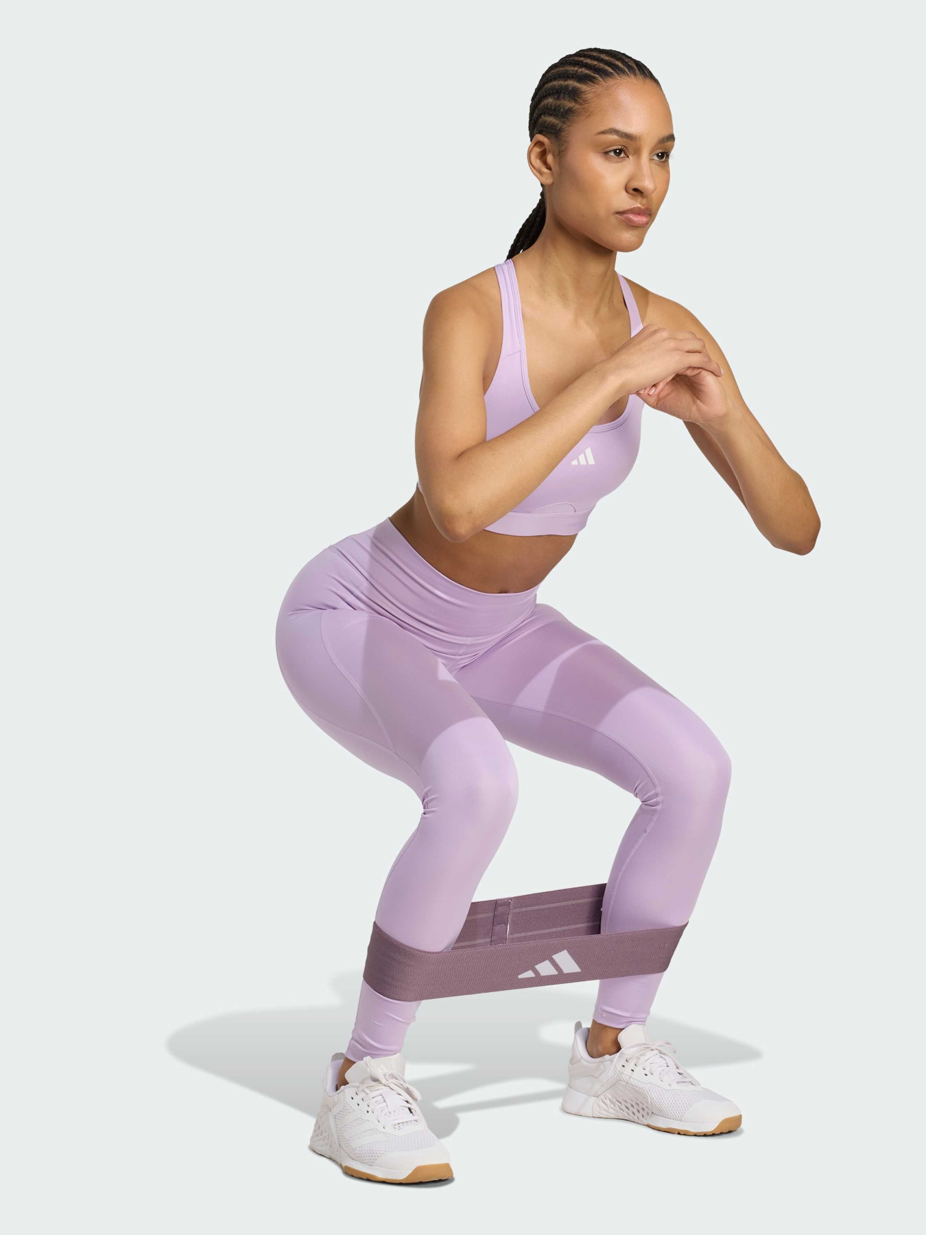 Спортивный топ Adidas модель JW5266 Фото